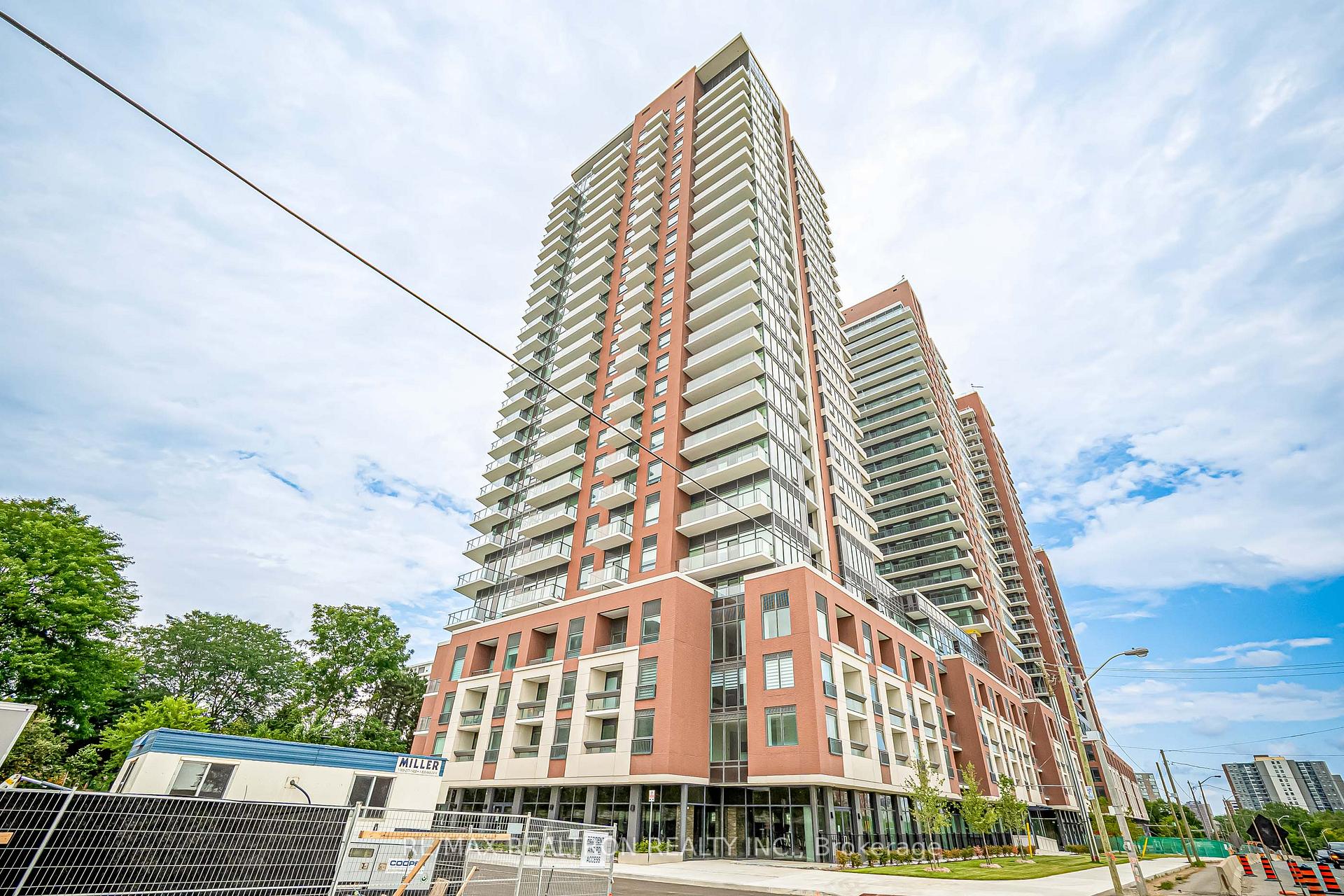 Front of Unit 1515, 4010 Eglinton Avenue W