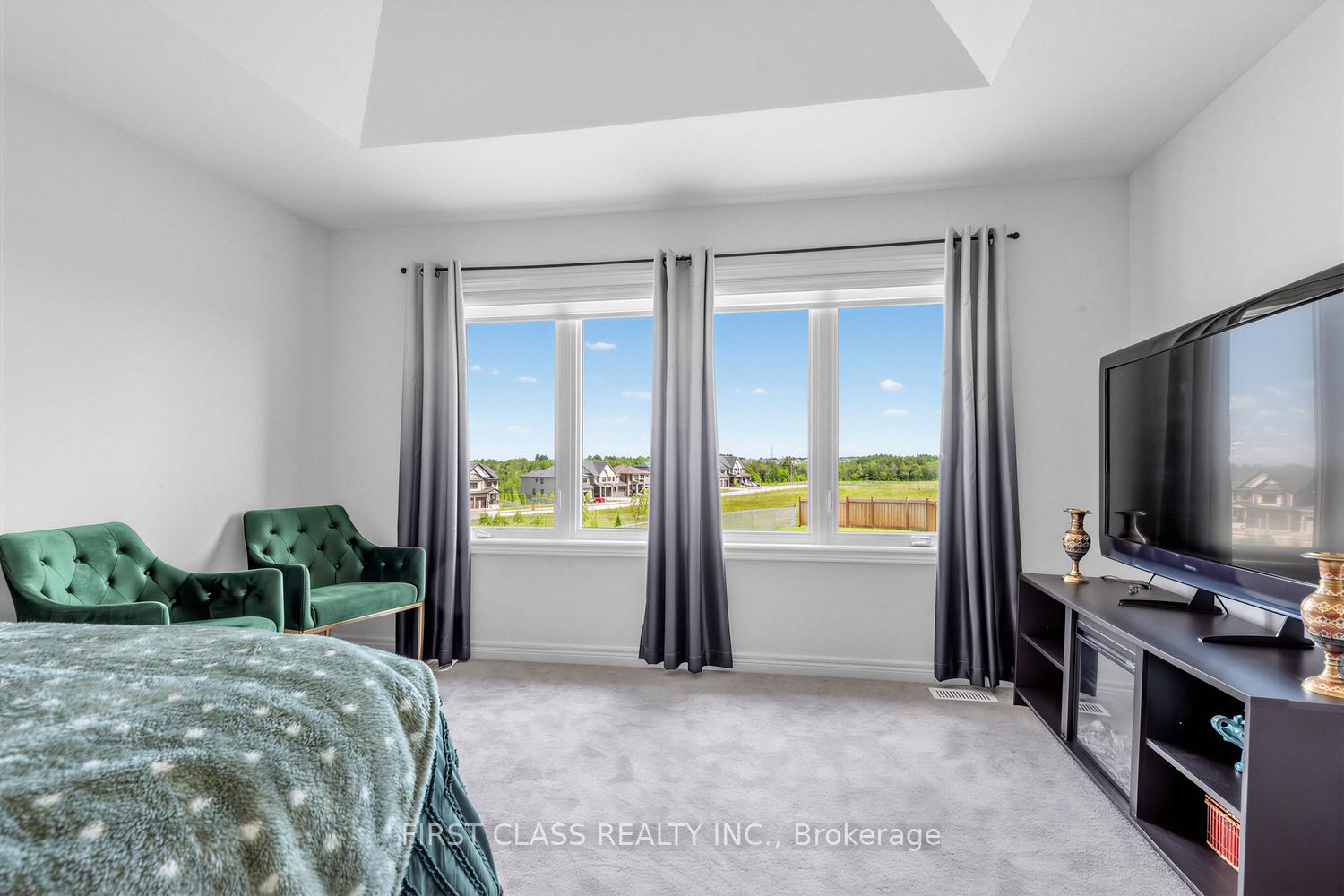 Photo 26 of 15 Abbey Crescent, Barrie, Rural Barrie Southeast — HOMEH