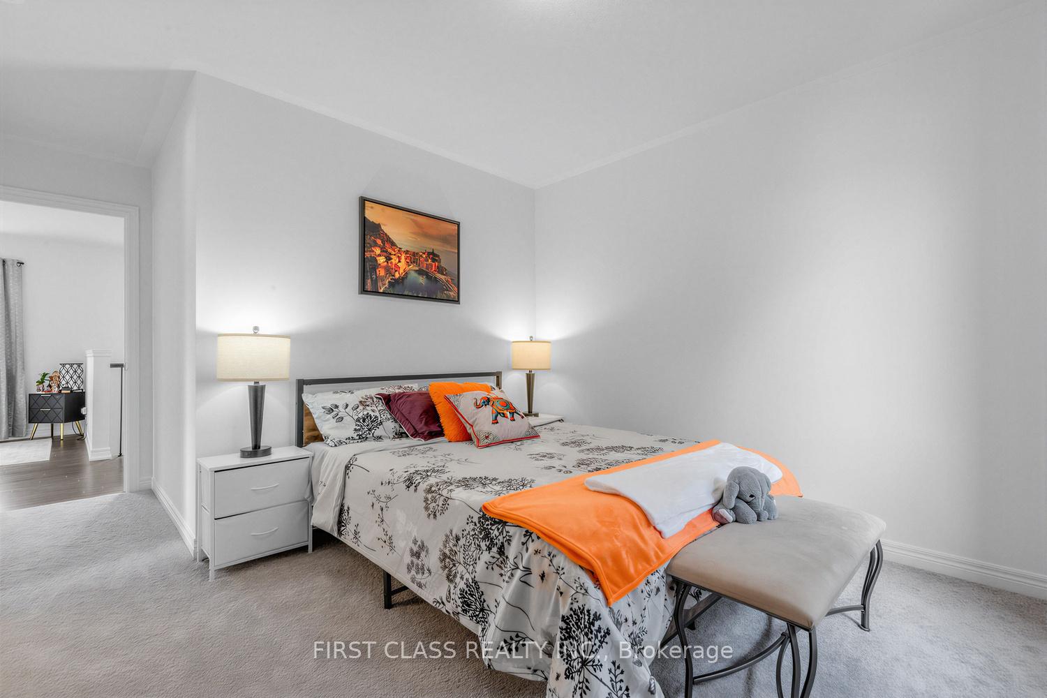 Photo 35 of 15 Abbey Crescent, Barrie, Rural Barrie Southeast — HOMEH