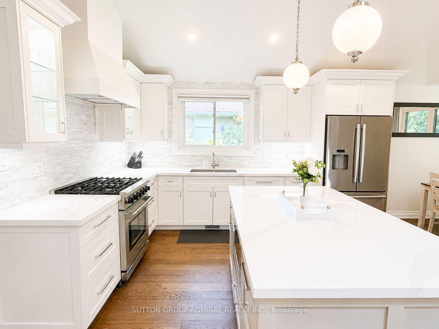 Photo 6 of 214 Centre Street N, New Tecumseth, Beeton — HOMEH