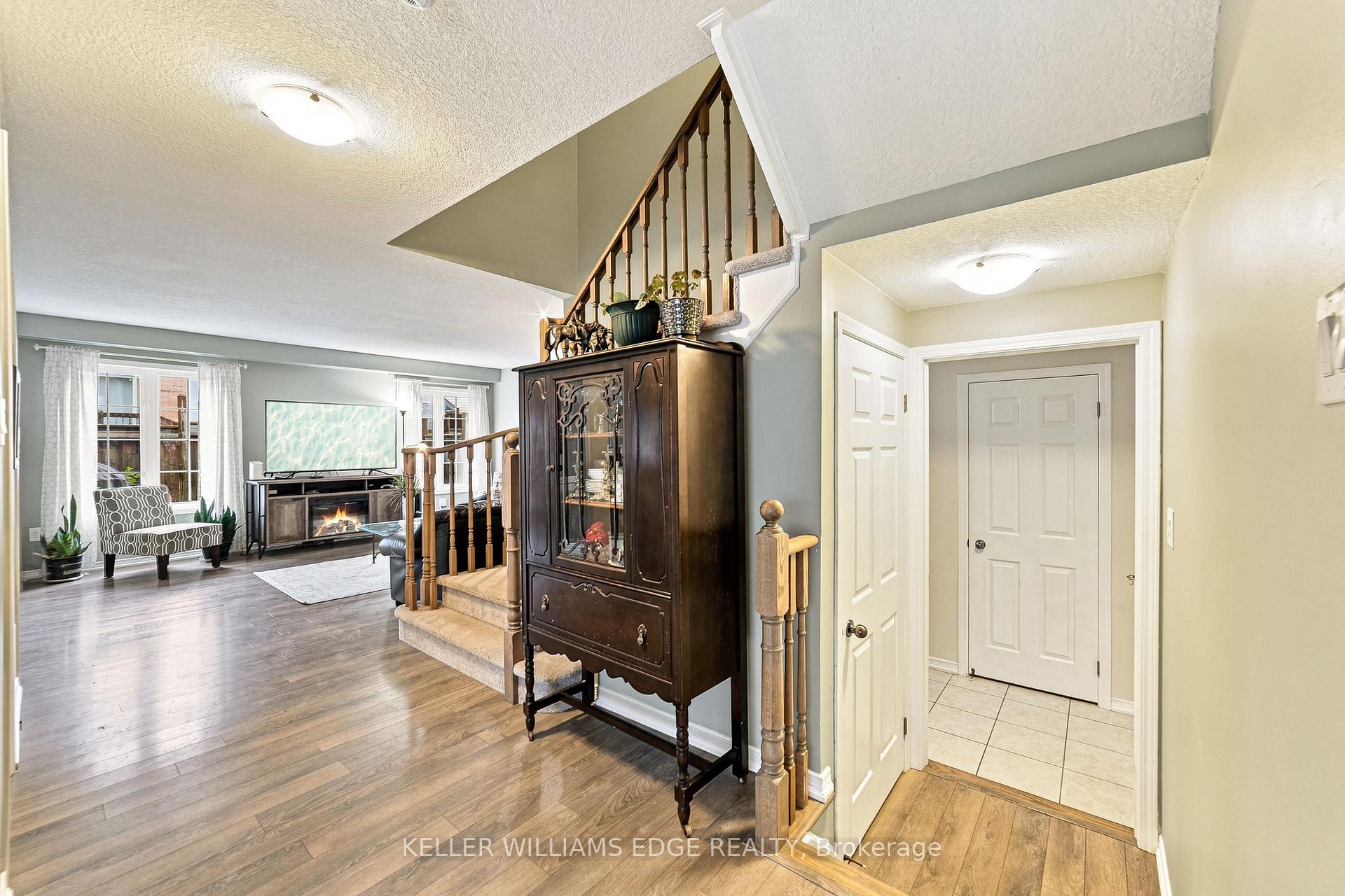 Photo 11 of 146 Odonnell Drive, Hamilton, Binbrook — HOMEH