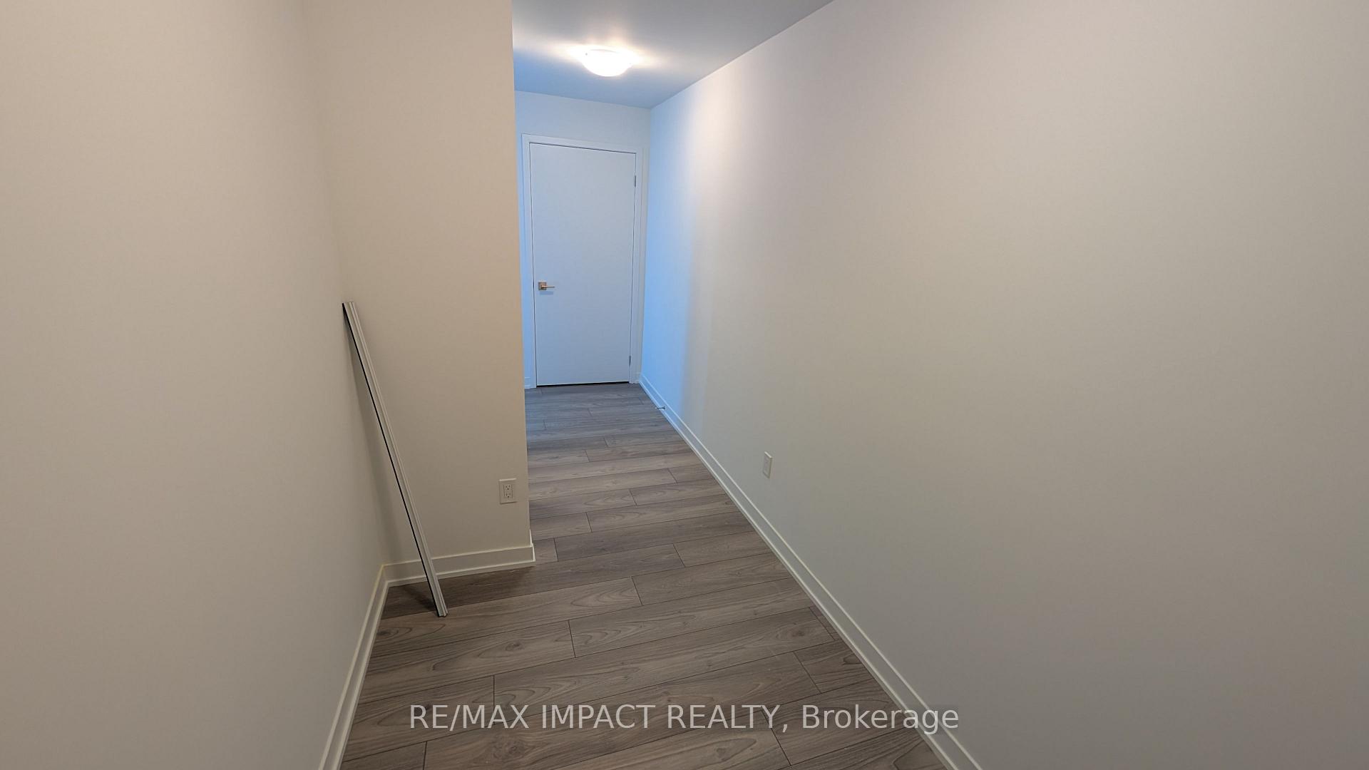 Photo 5 of Unit 1605, 474 Caladari Road, Vaughan, Concord — HOMEH