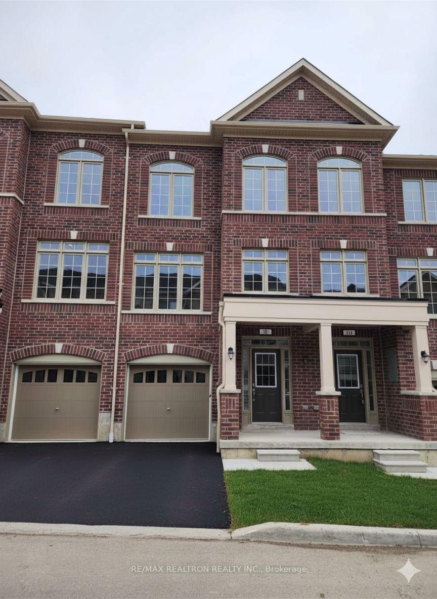 Photo 1 of 8 Royal Collection Way, Whitby, Lynde Creek — HOMEH