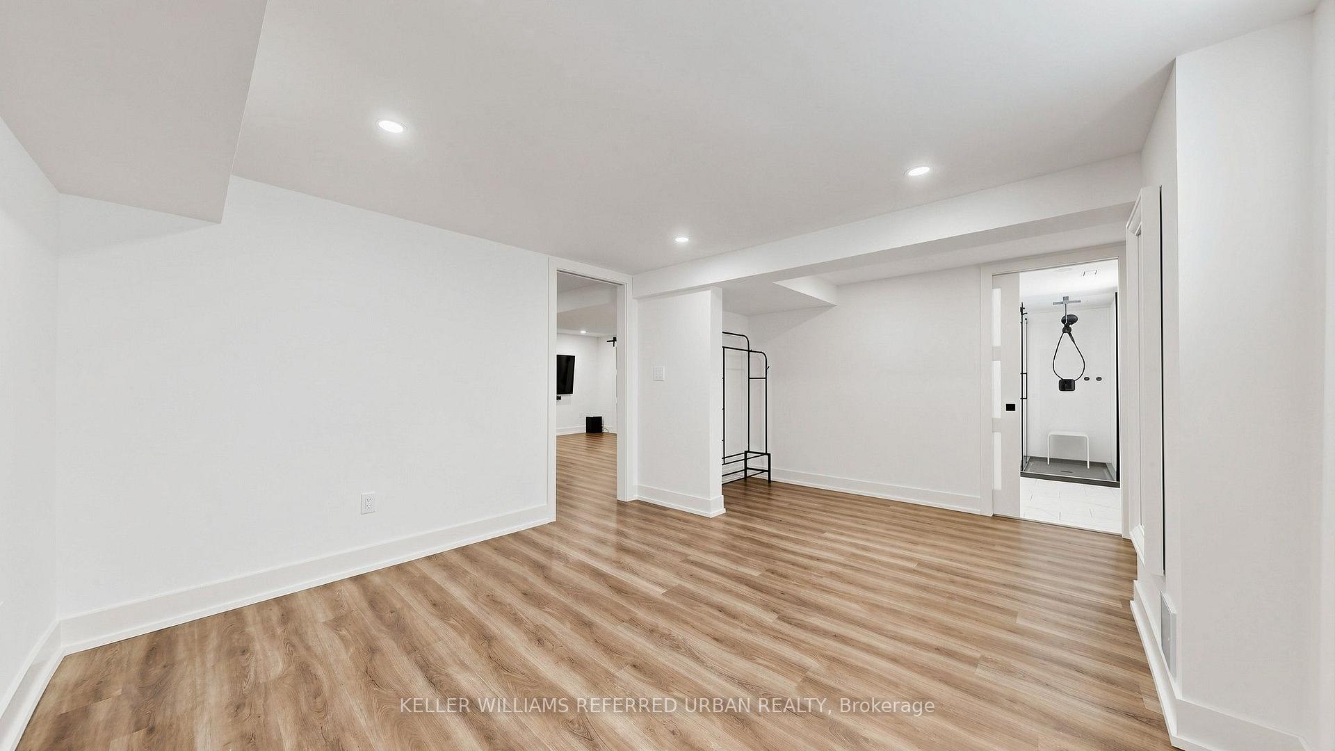 Photo 15 of Unit Lower, 6 Frankfort Avenue, North York, Rustic — HOMEH