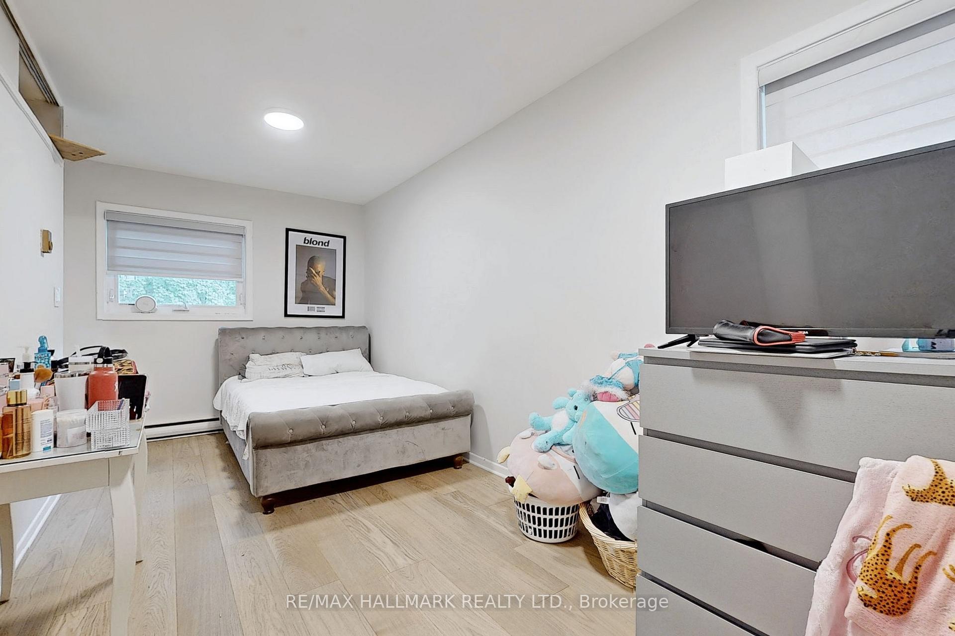 Photo 43 of Unit Main/Second Floor, 20 Glenfern Avenue, Toronto, The Beaches — HOMEH