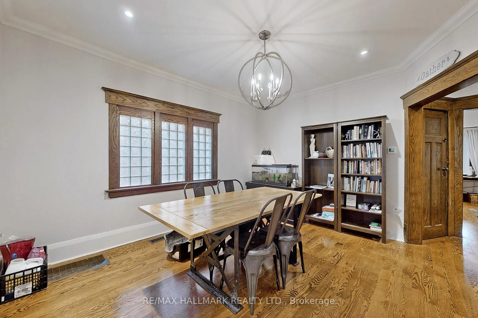 Photo 9 of Unit Main/Second Floor, 20 Glenfern Avenue, Toronto, The Beaches — HOMEH