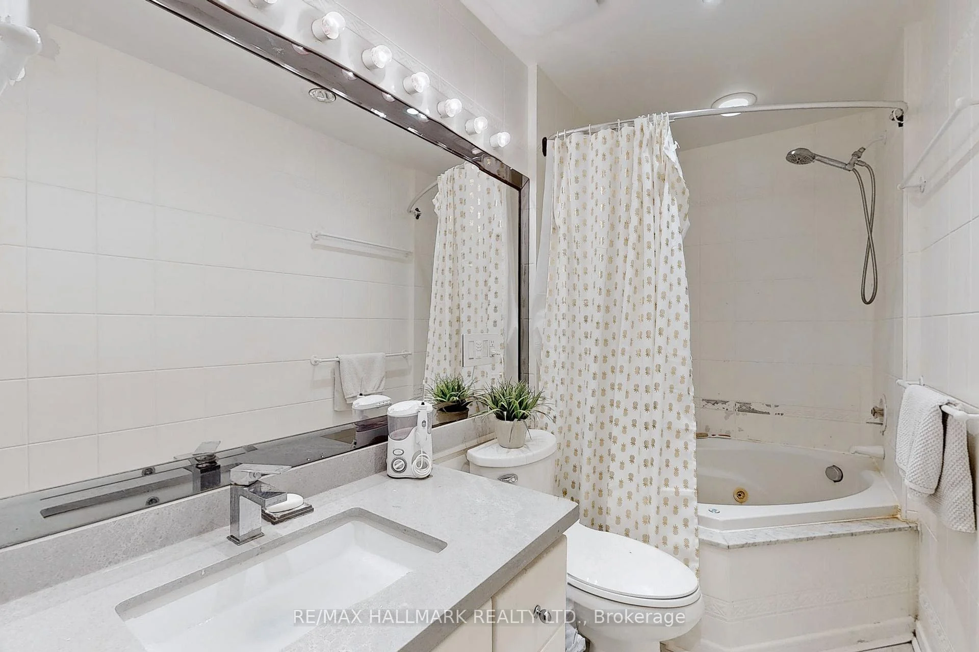 Photo 52 of Unit Main/Second Floor, 20 Glenfern Avenue, Toronto, The Beaches — HOMEH