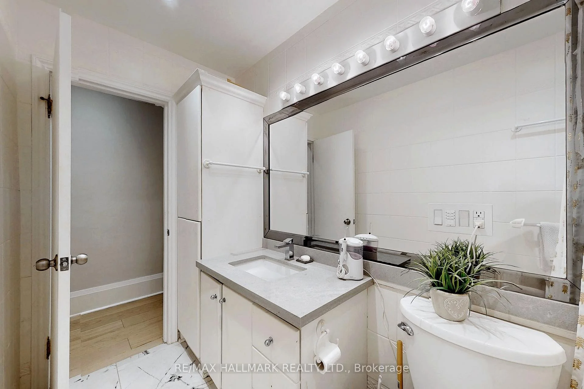Photo 53 of Unit Main/Second Floor, 20 Glenfern Avenue, Toronto, The Beaches — HOMEH