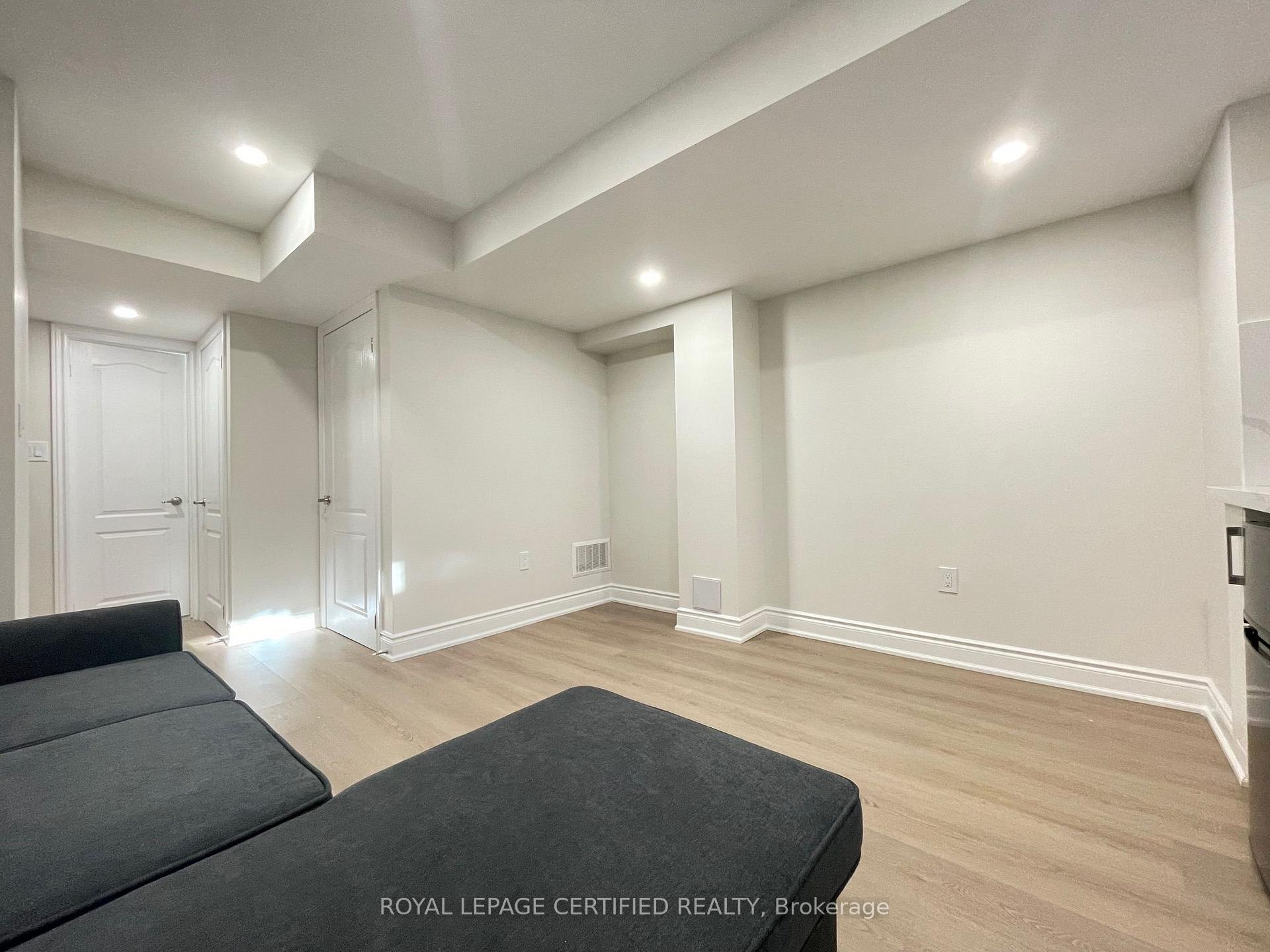 Photo 31 of Unit Basement, 1227 Mcphedran Point, Milton, Ford — HOMEH