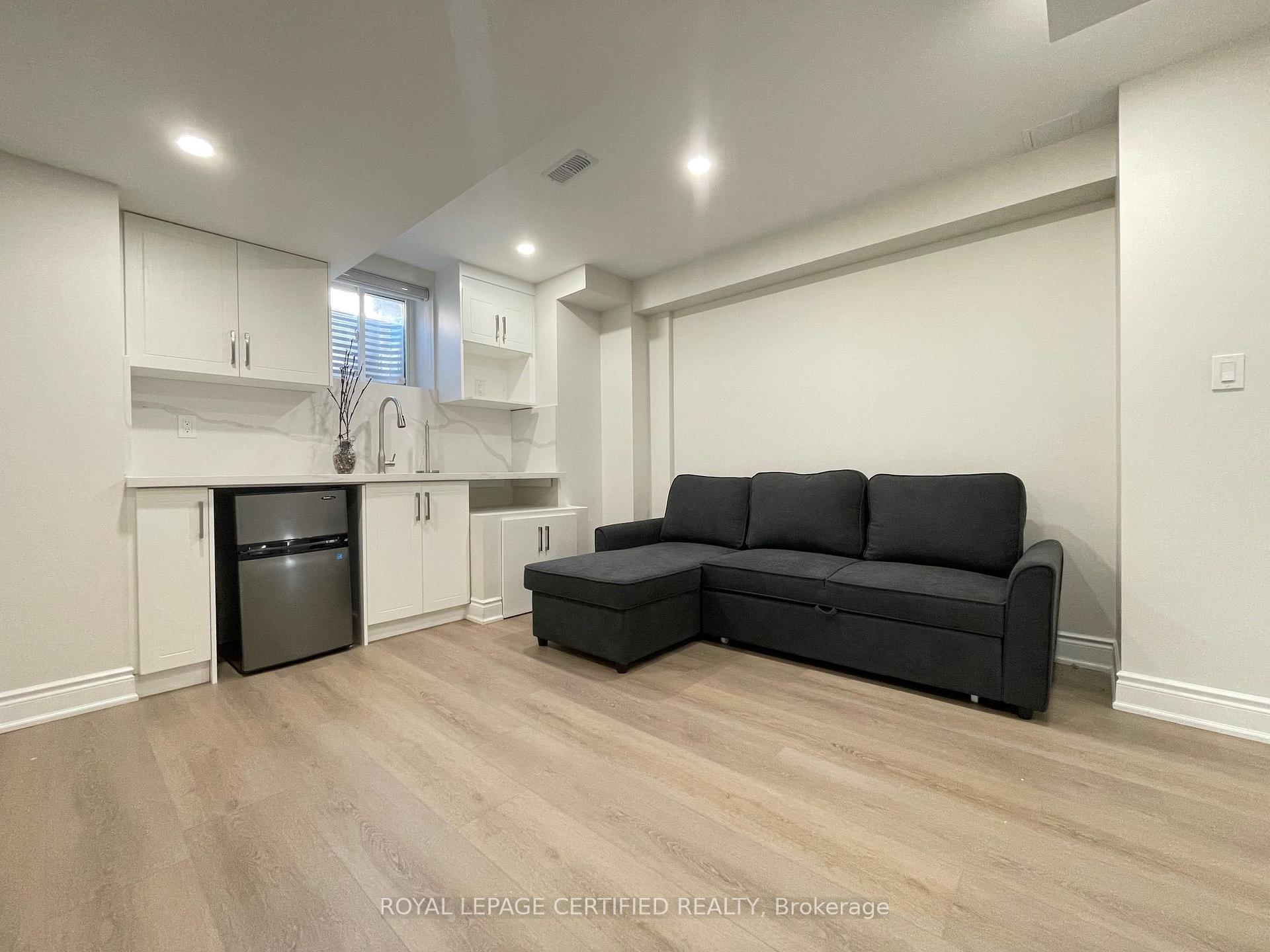 Photo 32 of Unit Basement, 1227 Mcphedran Point, Milton, Ford — HOMEH