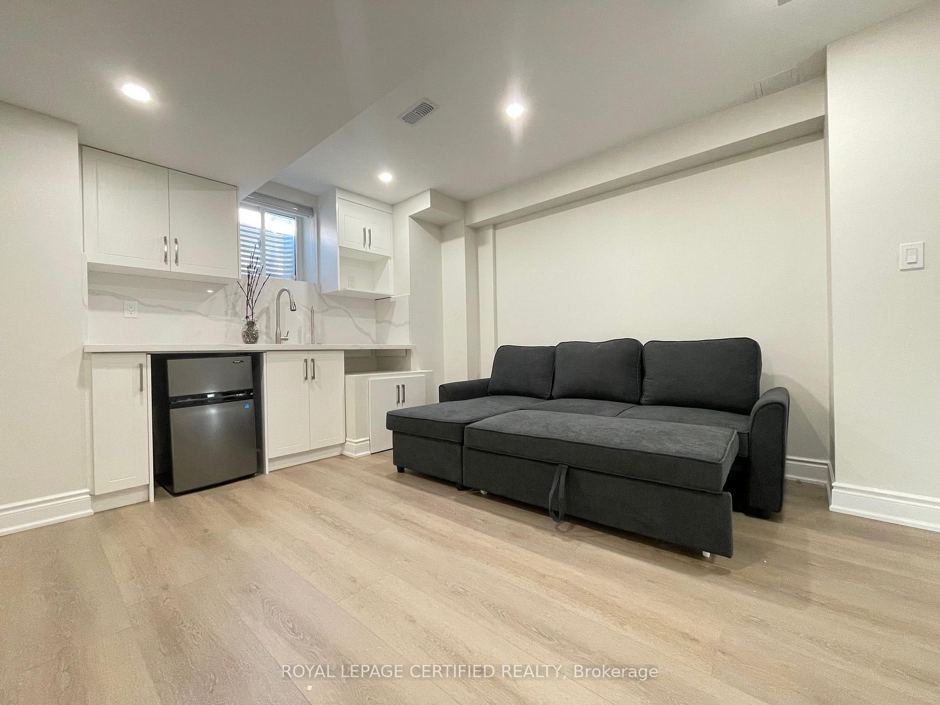 Photo 36 of Unit Basement, 1227 Mcphedran Point, Milton, Ford — HOMEH