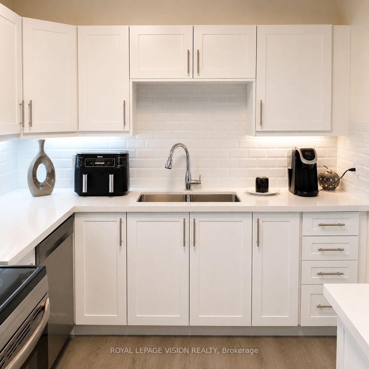 Photo of Unit 205, 895 Kennedy Road