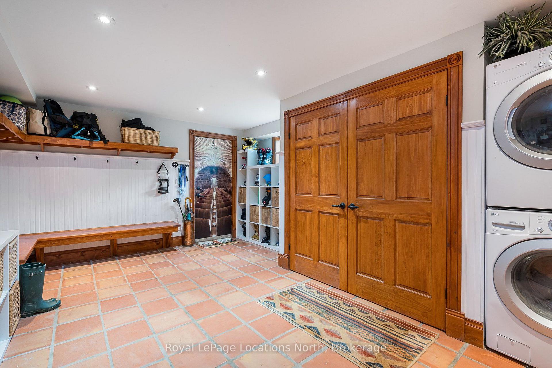 Photo 3 of 555796 6th Line, Blue Mountains — HOMEH