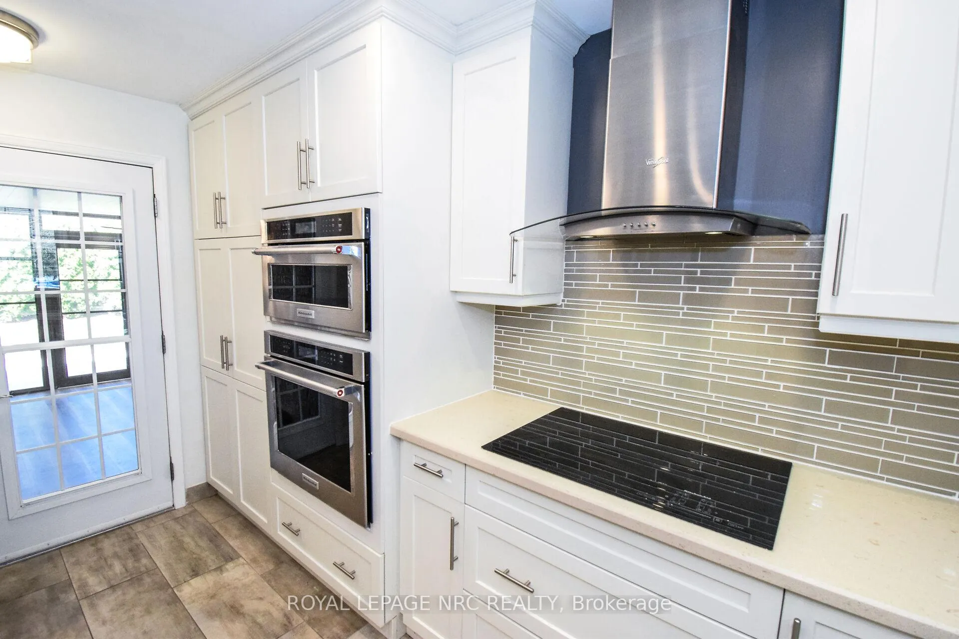 Photo 13 of 7 Port Master Drive, St. Catharines, Martindale Pond — HOMEH