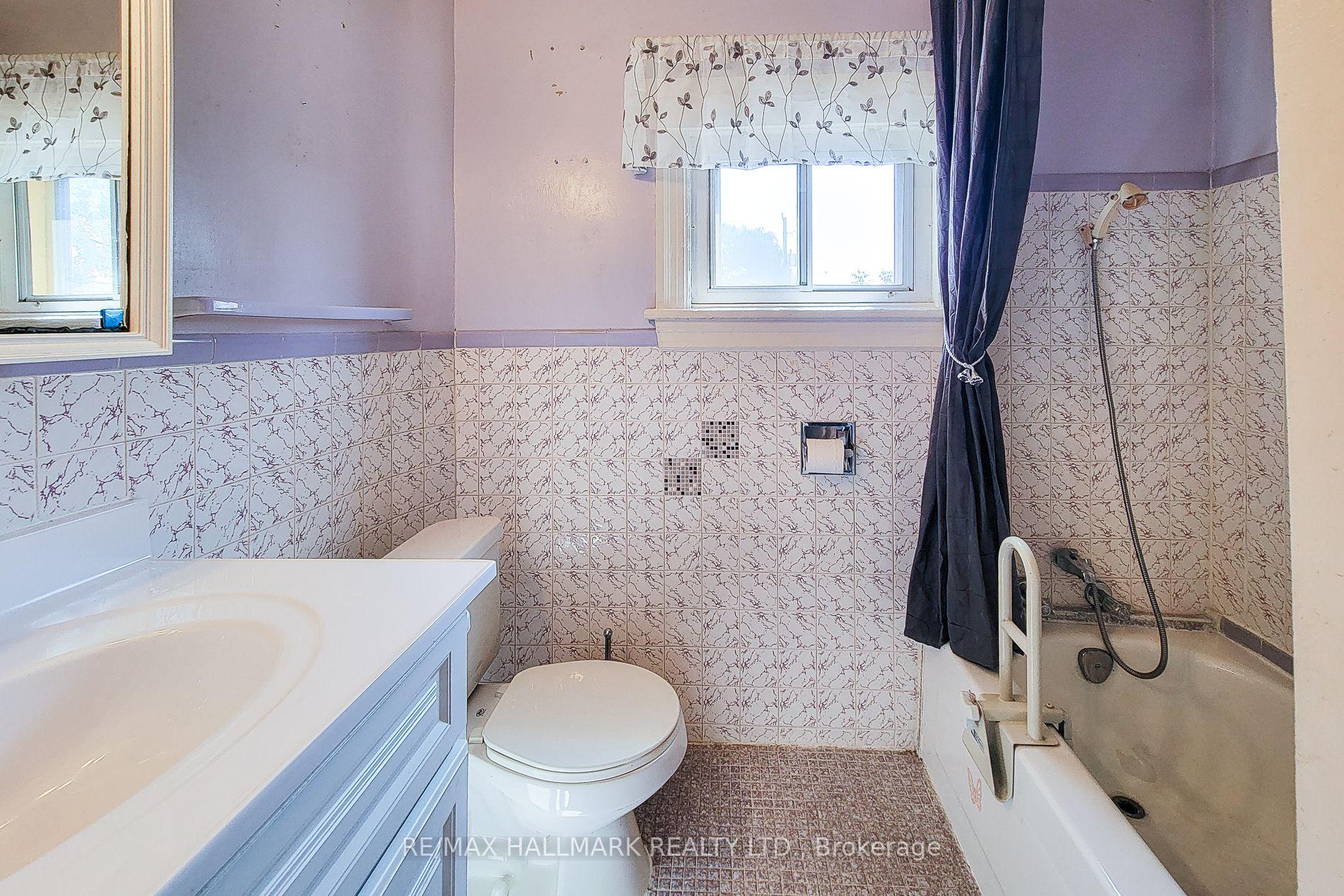 Photo 37 of 36 Dalkeith Avenue, Hamilton, Crown Point — HOMEH