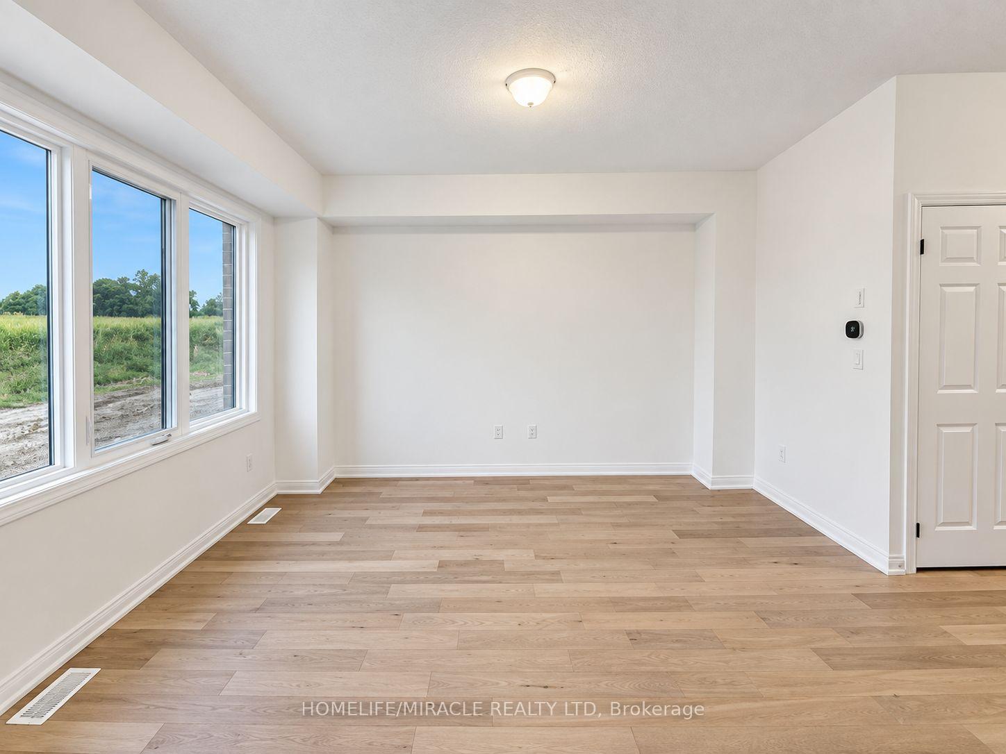 Photo 11 of 30 International Drive, Haldimand — HOMEH