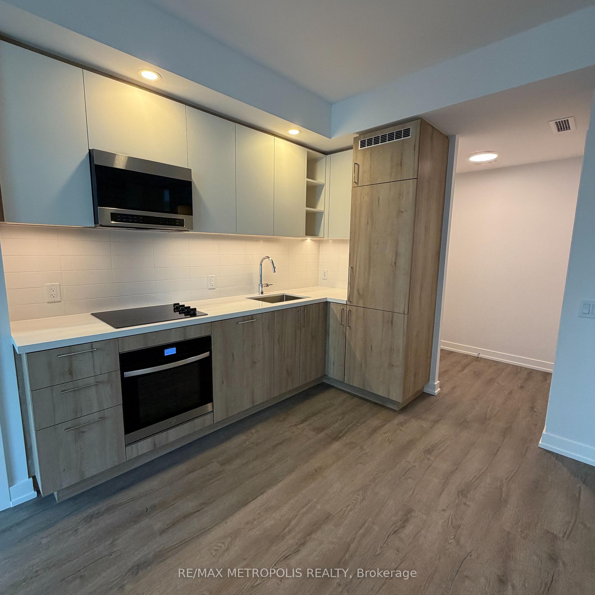 Photo 9 of Unit 1507 B, 21 Meadowdale Road, Vaughan, Vaughan Corporate Centre — HOMEH