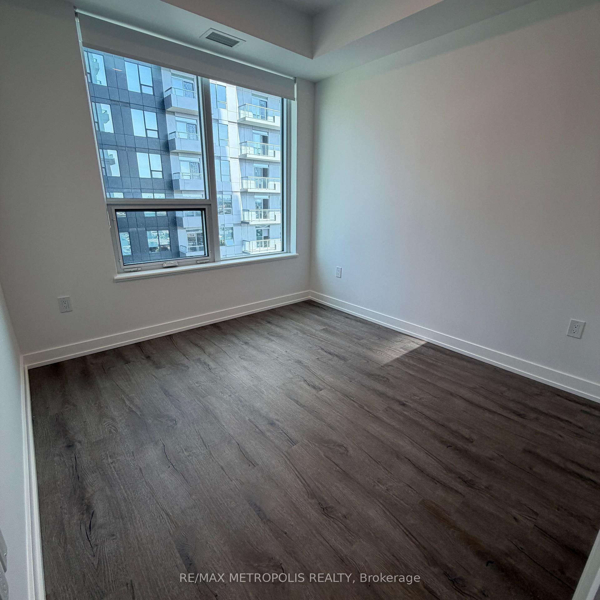 Photo 21 of Unit 1507 B, 21 Meadowdale Road, Vaughan, Vaughan Corporate Centre — HOMEH