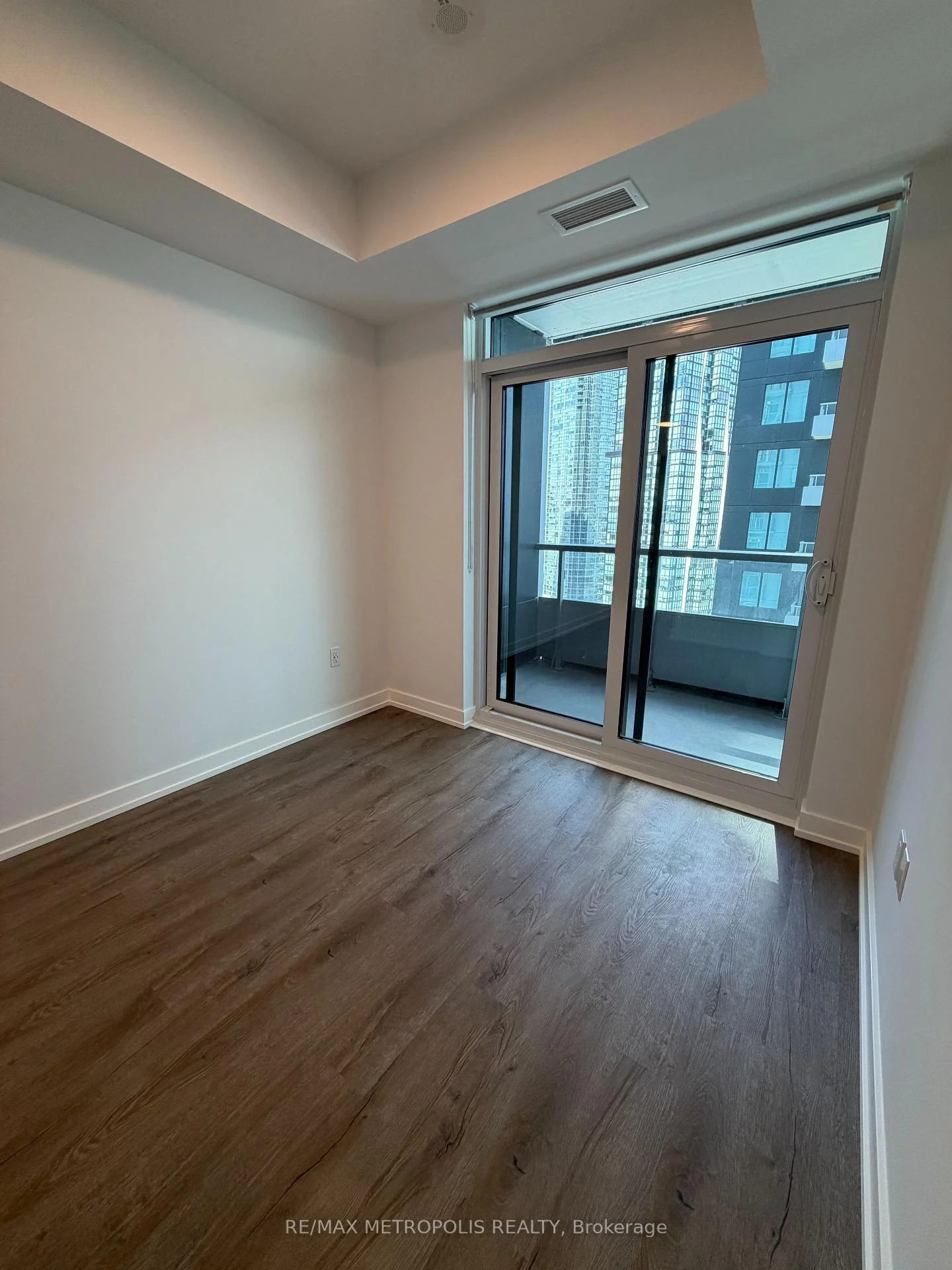 Photo 27 of Unit 1507 B, 21 Meadowdale Road, Vaughan, Vaughan Corporate Centre — HOMEH