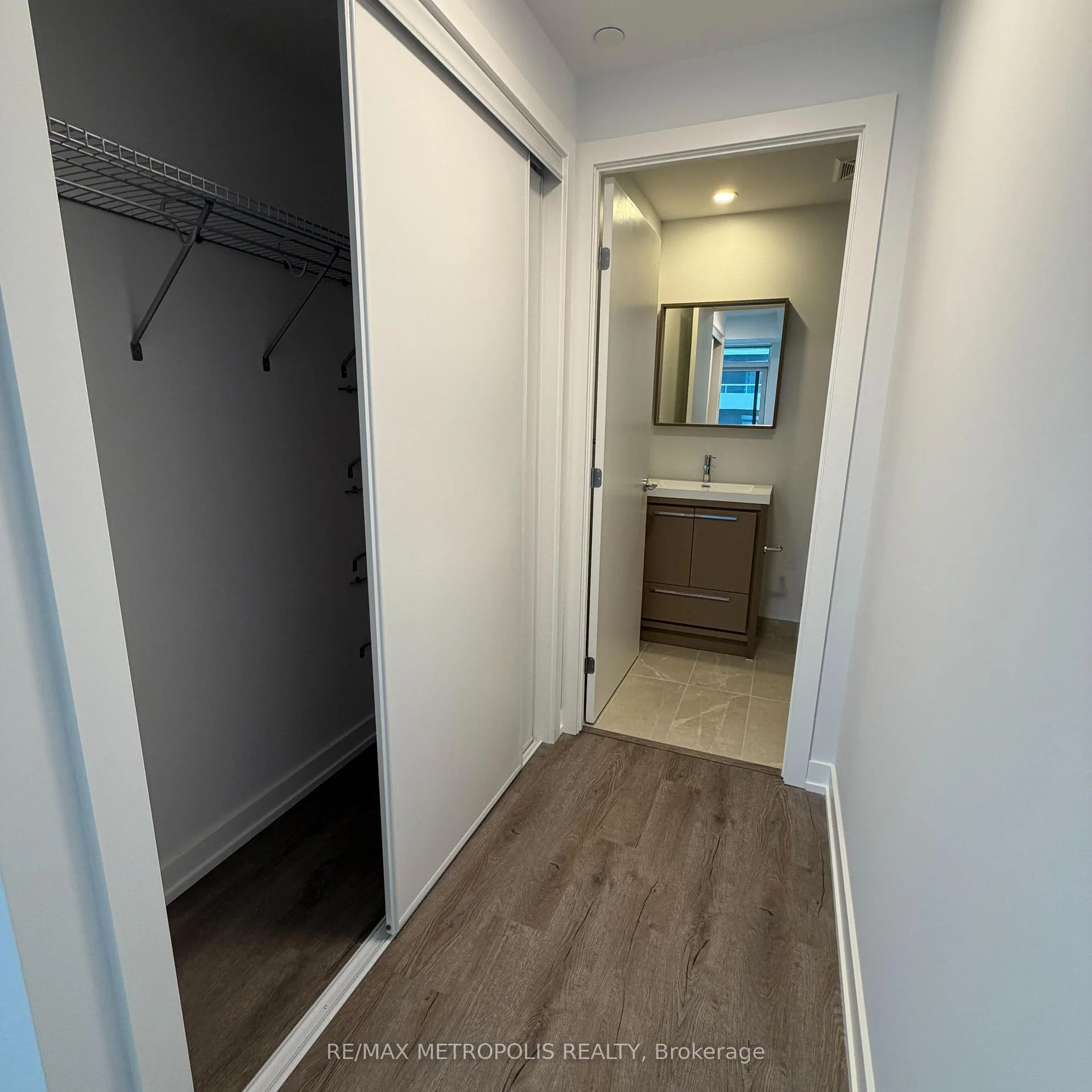 Photo 37 of Unit 1507 B, 21 Meadowdale Road, Vaughan, Vaughan Corporate Centre — HOMEH
