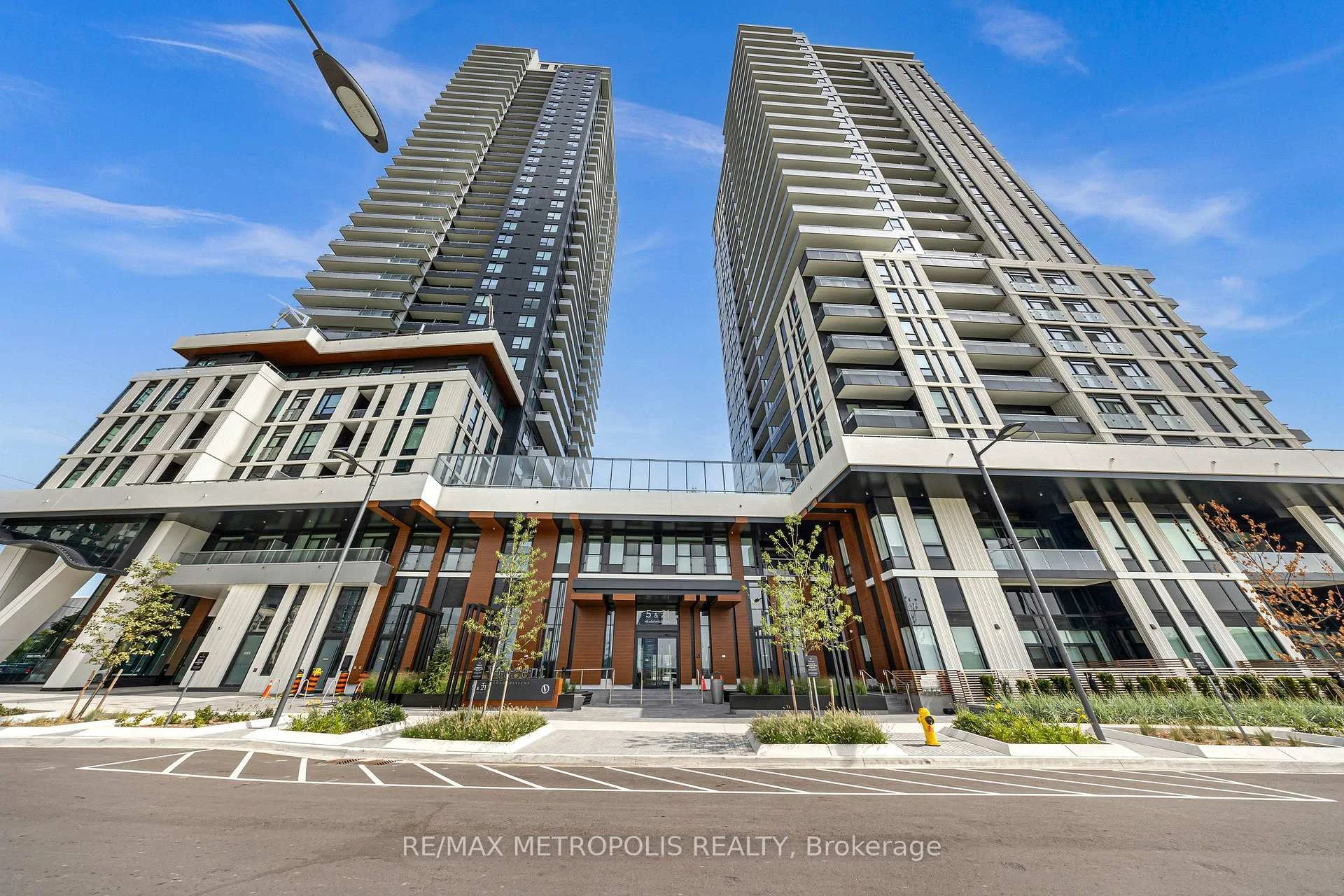 Photo 44 of Unit 1507 B, 21 Meadowdale Road, Vaughan, Vaughan Corporate Centre — HOMEH