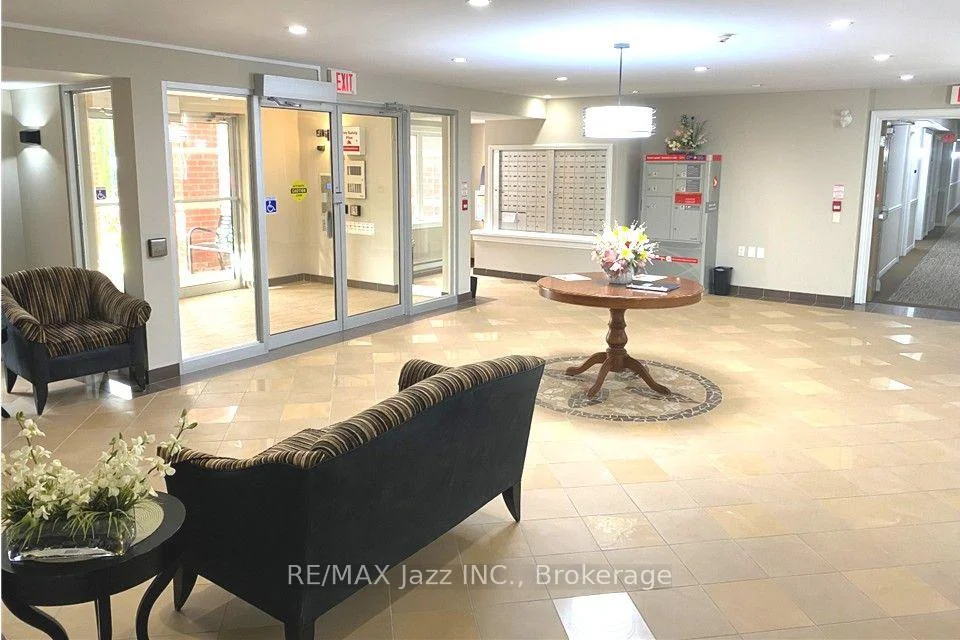 Photo 3 of Unit 102, 61 Clarington Boulevard, Clarington, Bowmanville — HOMEH
