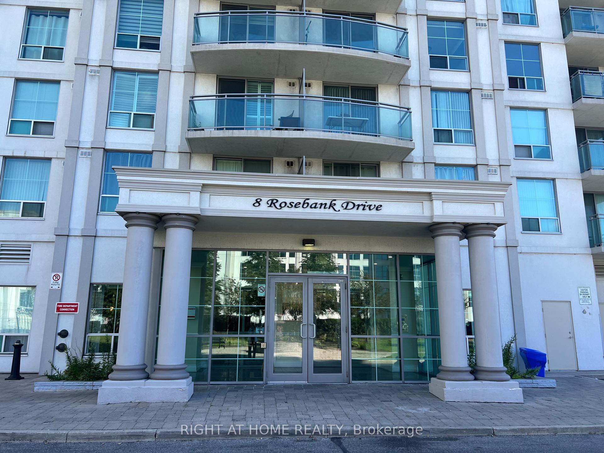 Front of Unit 7D, 8 Rosebank Drive