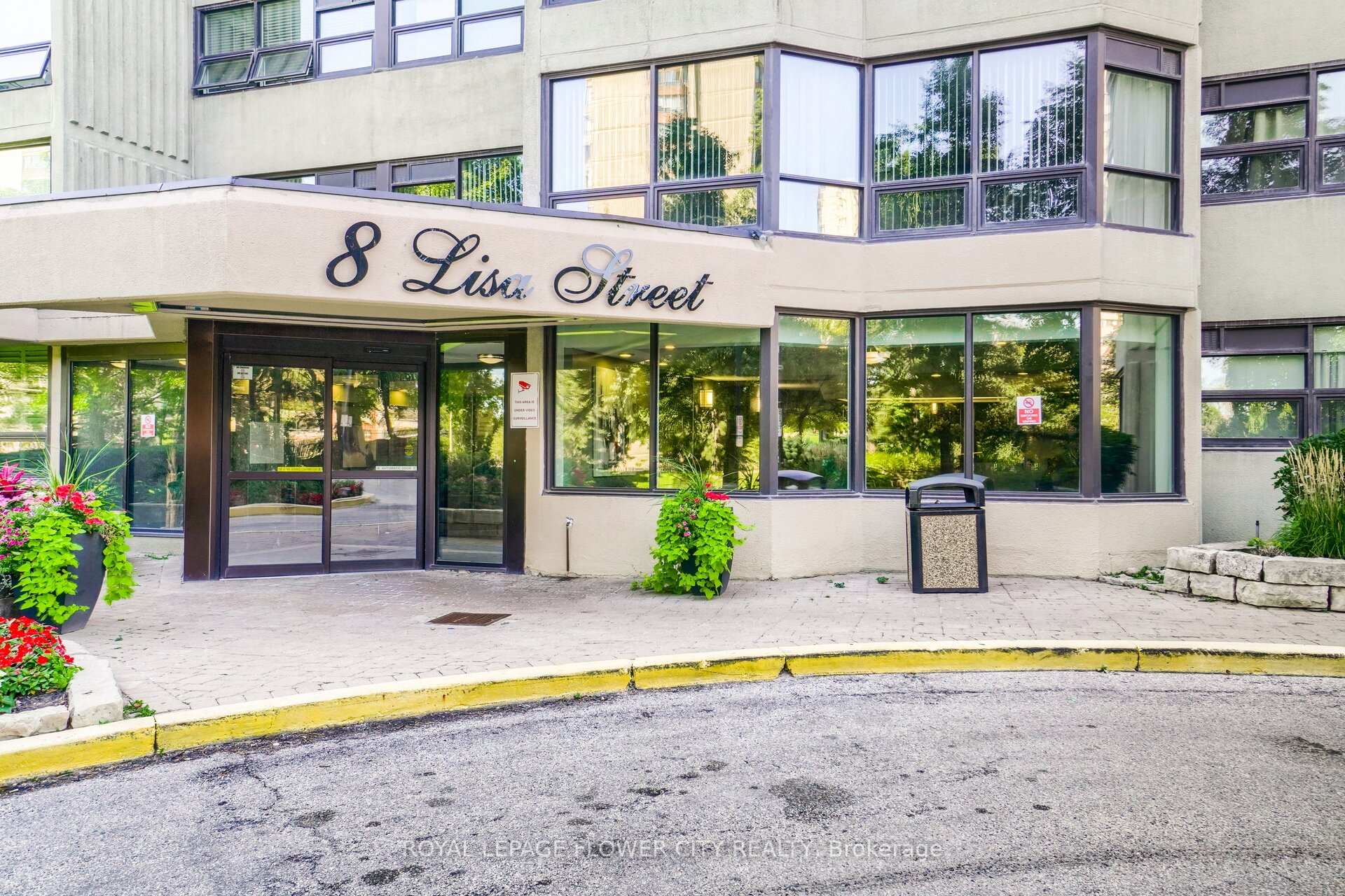 Photo 4 of Unit 307, 8 Lisa Street, Brampton, Queen Street Corridor — HOMEH
