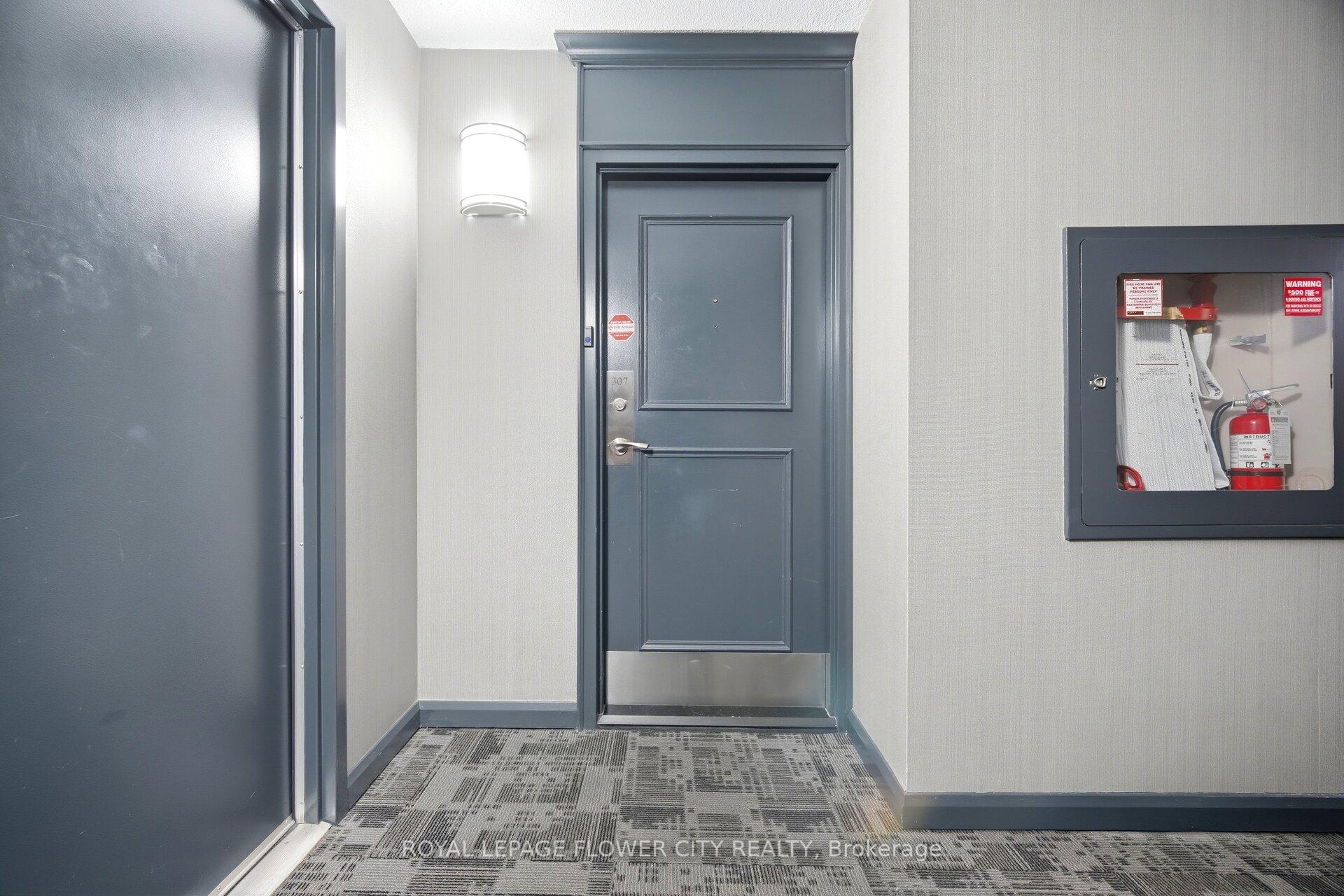 Photo 8 of Unit 307, 8 Lisa Street, Brampton, Queen Street Corridor — HOMEH