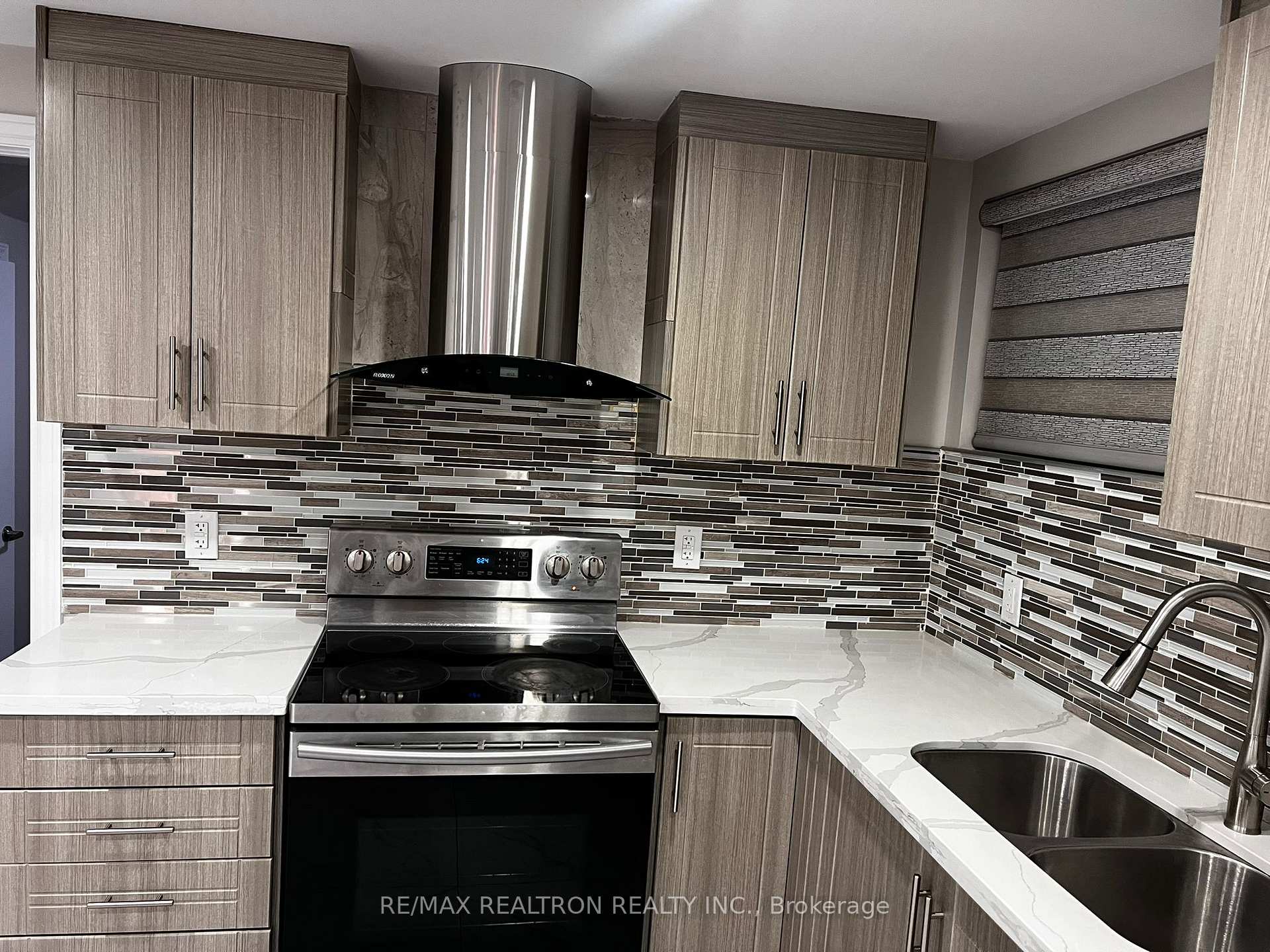 Photo 8 of Unit Basement, 34 Haywood Drive, Brampton, Credit Valley — HOMEH
