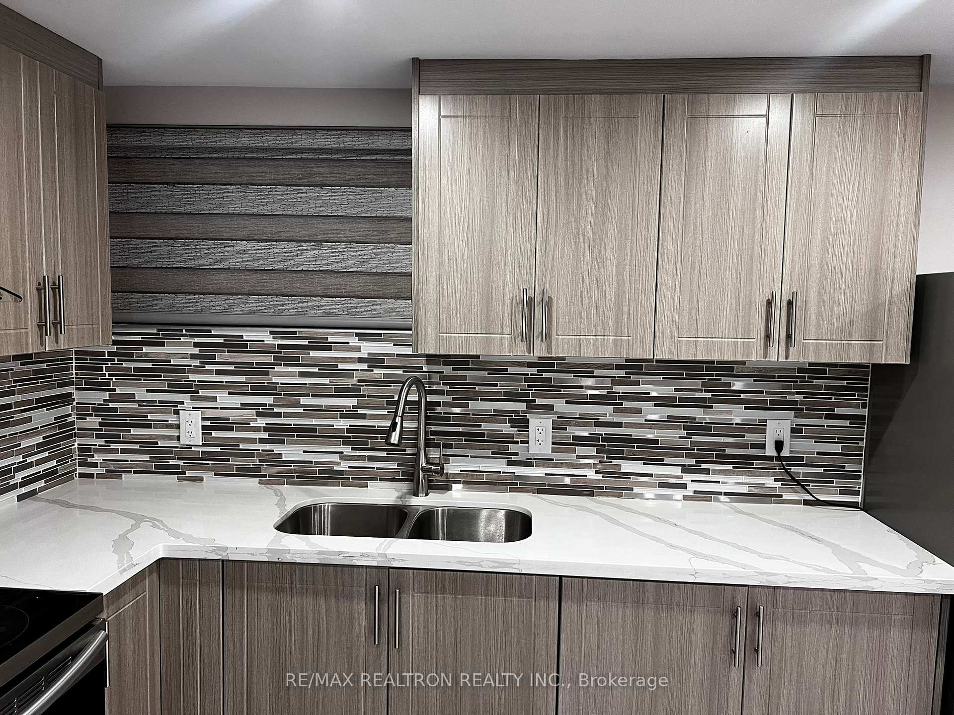 Photo 9 of Unit Basement, 34 Haywood Drive, Brampton, Credit Valley — HOMEH