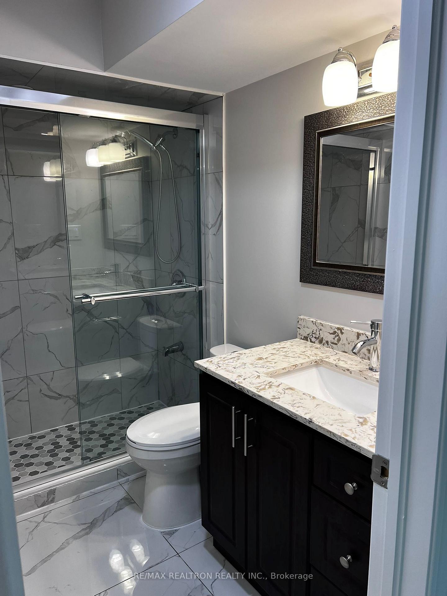 Photo 10 of Unit Basement, 34 Haywood Drive, Brampton, Credit Valley — HOMEH