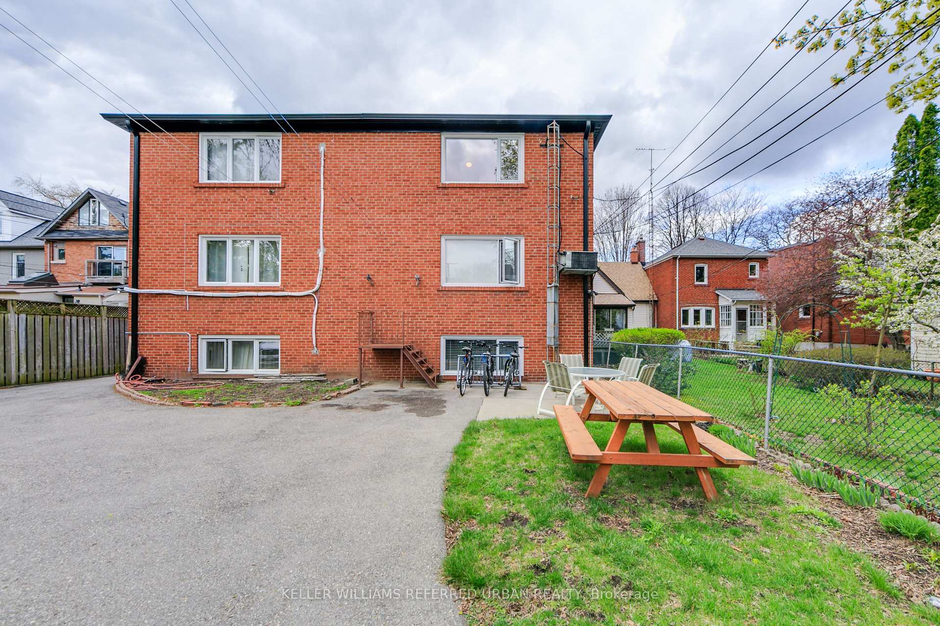 Photo 35 of Unit Basement, 283 Evelyn Avenue, Toronto, High Park North — HOMEH
