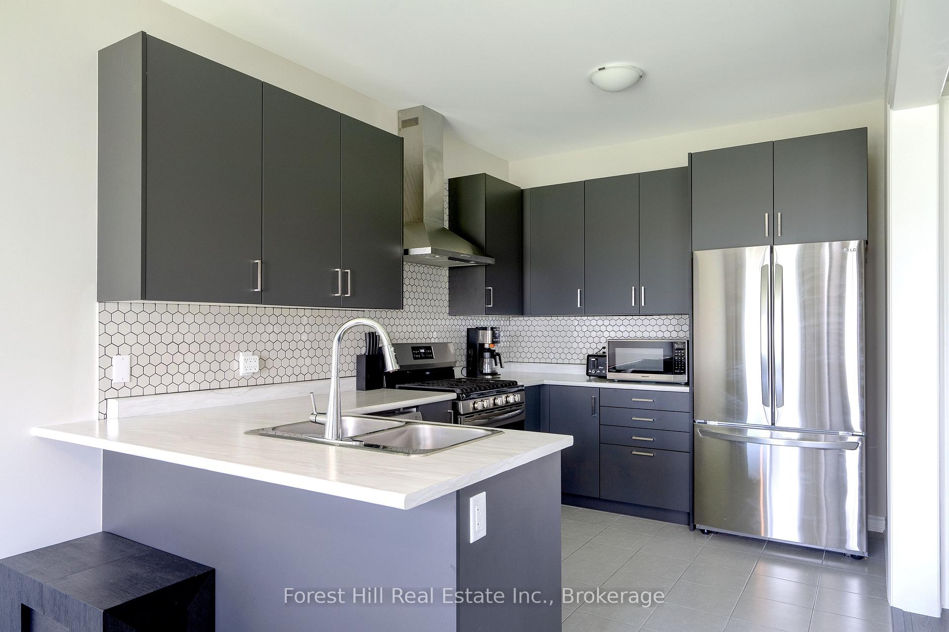 Photo 7 of 281 Springfield Crescent, Clearview, Stayner — HOMEH