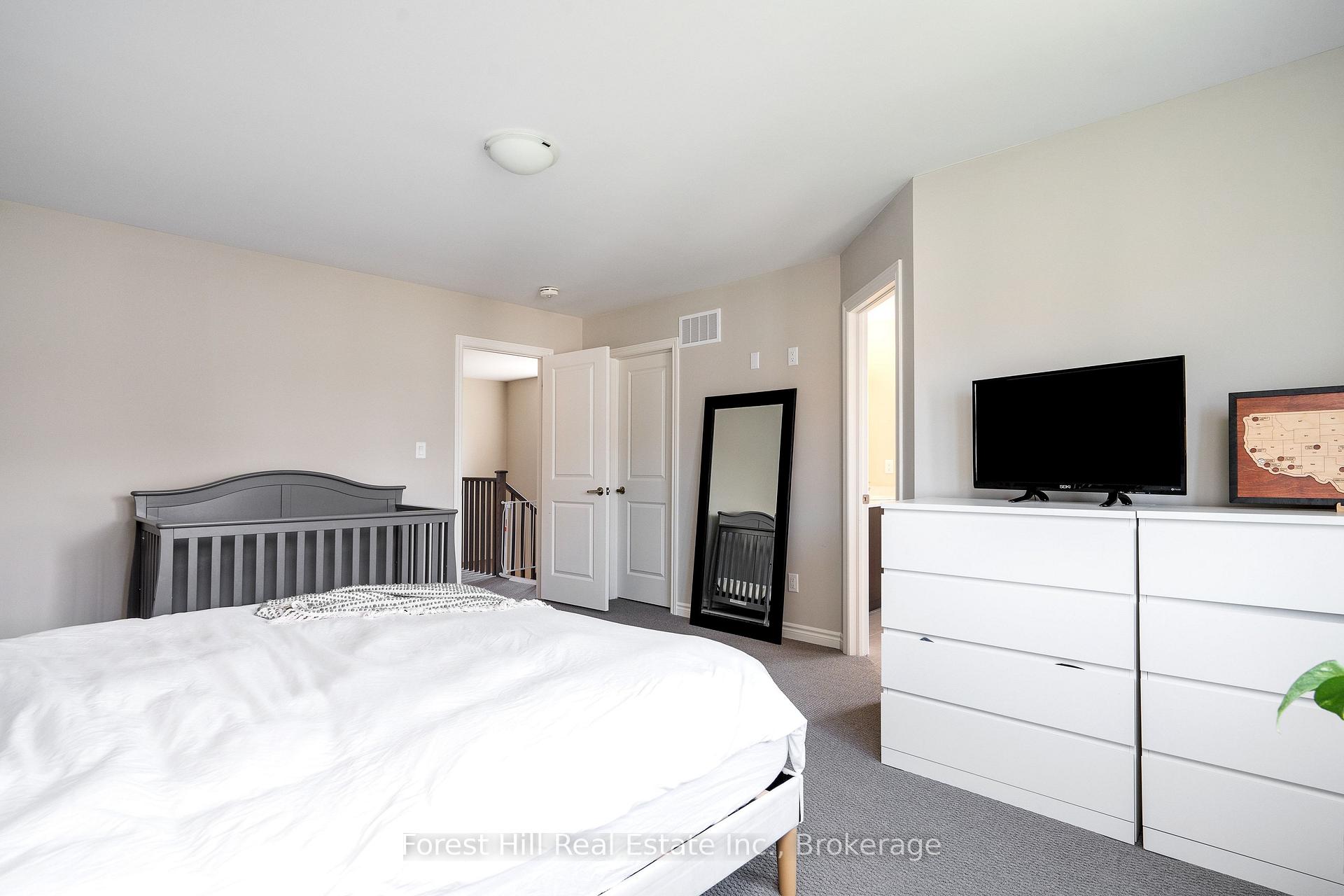 Photo 18 of 281 Springfield Crescent, Clearview, Stayner — HOMEH