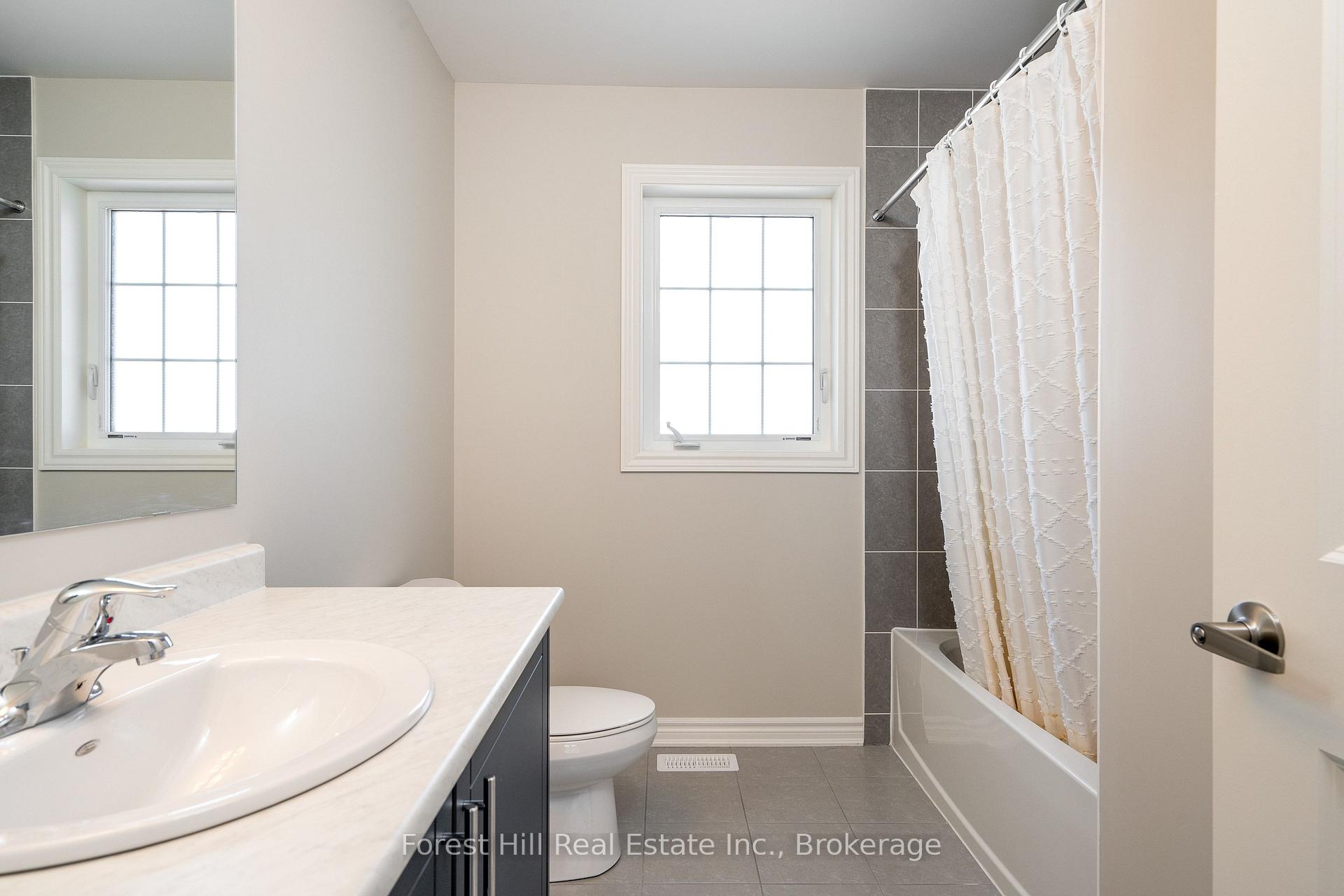 Photo 21 of 281 Springfield Crescent, Clearview, Stayner — HOMEH
