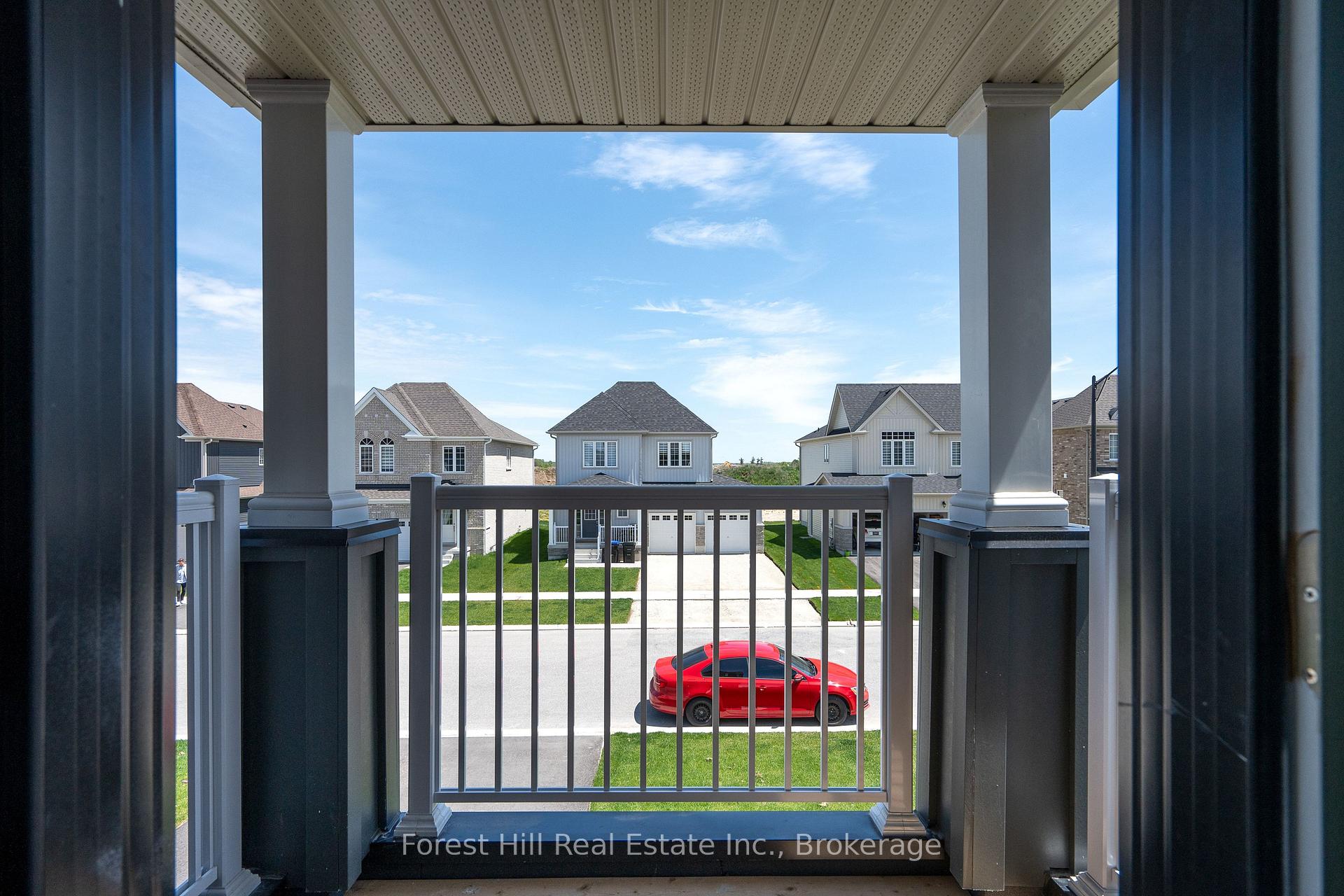 Photo 25 of 281 Springfield Crescent, Clearview, Stayner — HOMEH