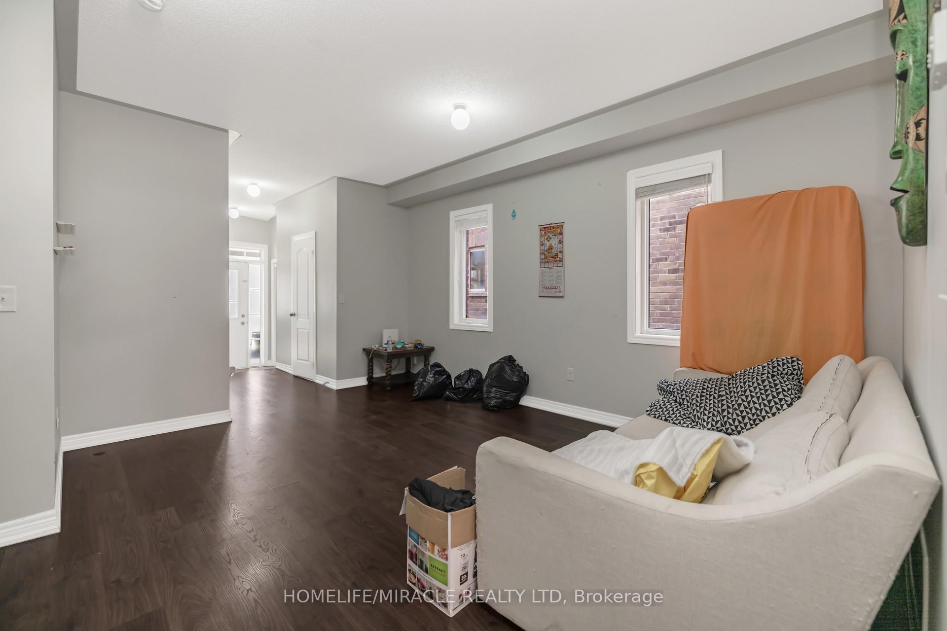 Photo 8 of 26 Altura Way, Brampton, Bram East — HOMEH