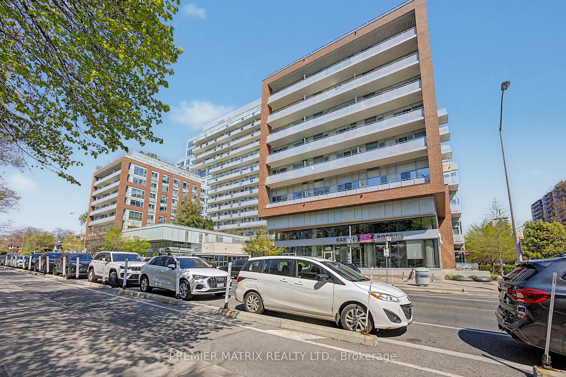 Photo of Unit 930, 1830 Bloor Street W