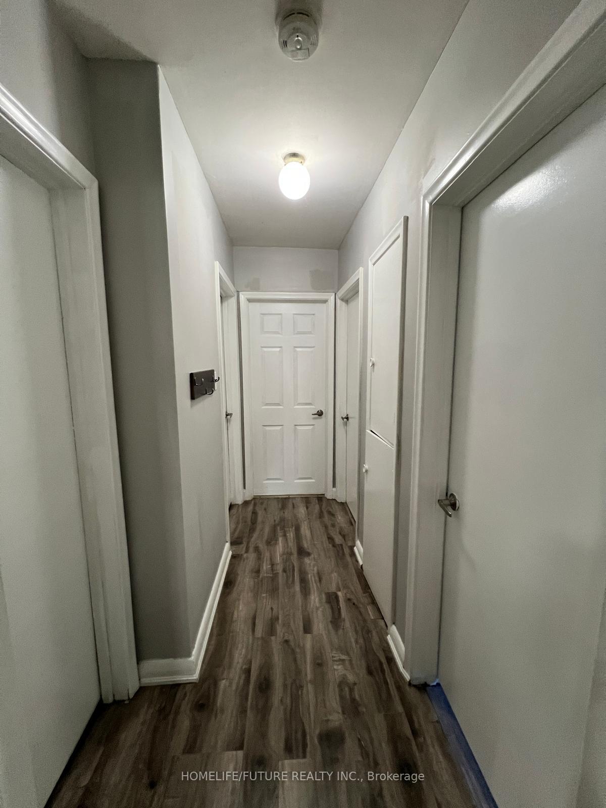 Photo 5 of Unit Main, 21 Mackinac Crescent, Scarborough, Bendale — HOMEH