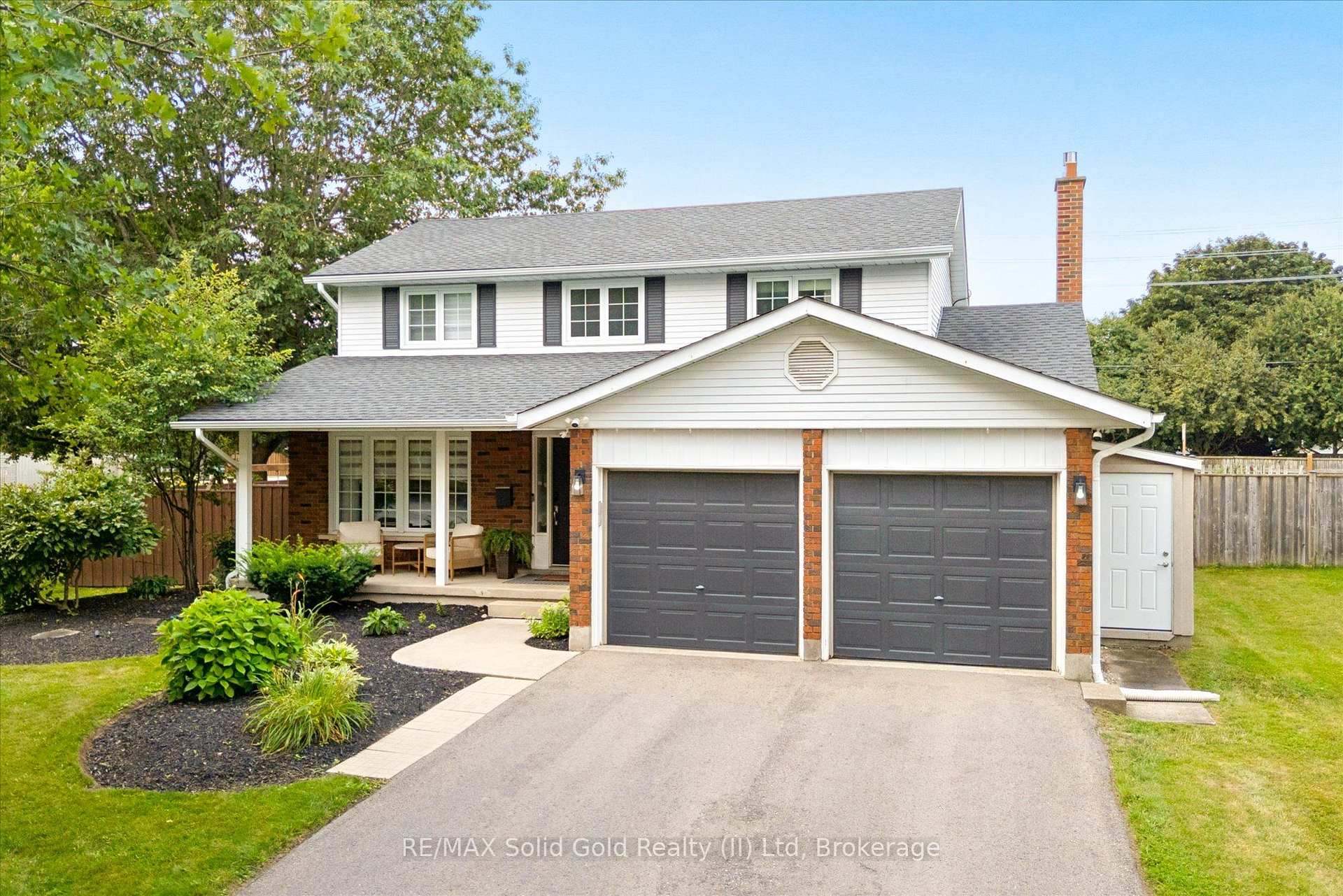 Photo 1 of 315 Crimson Crescent, Waterloo, Lexington/Lincoln Village — HOMEH