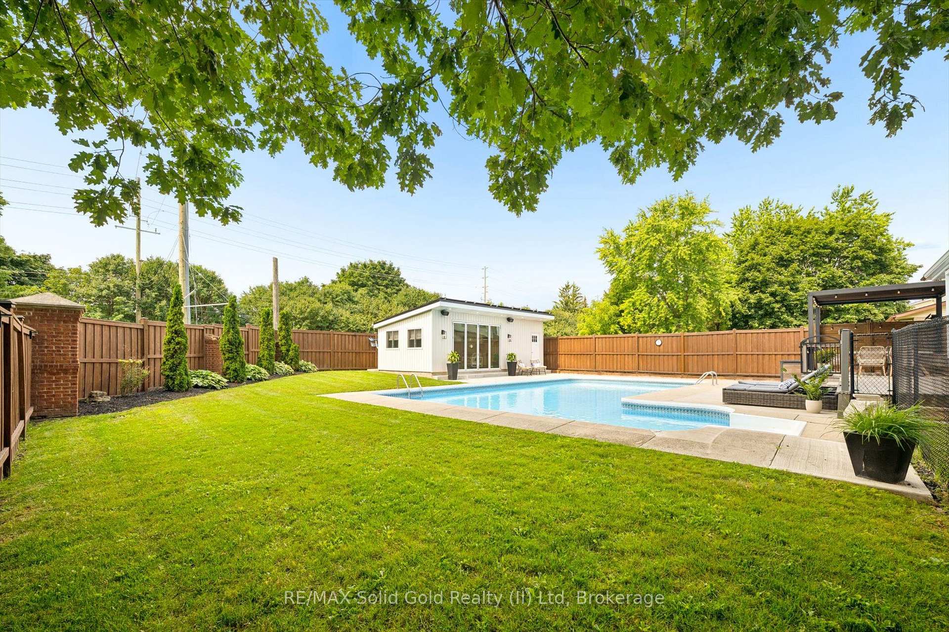 Photo 50 of 315 Crimson Crescent, Waterloo, Lexington/Lincoln Village — HOMEH