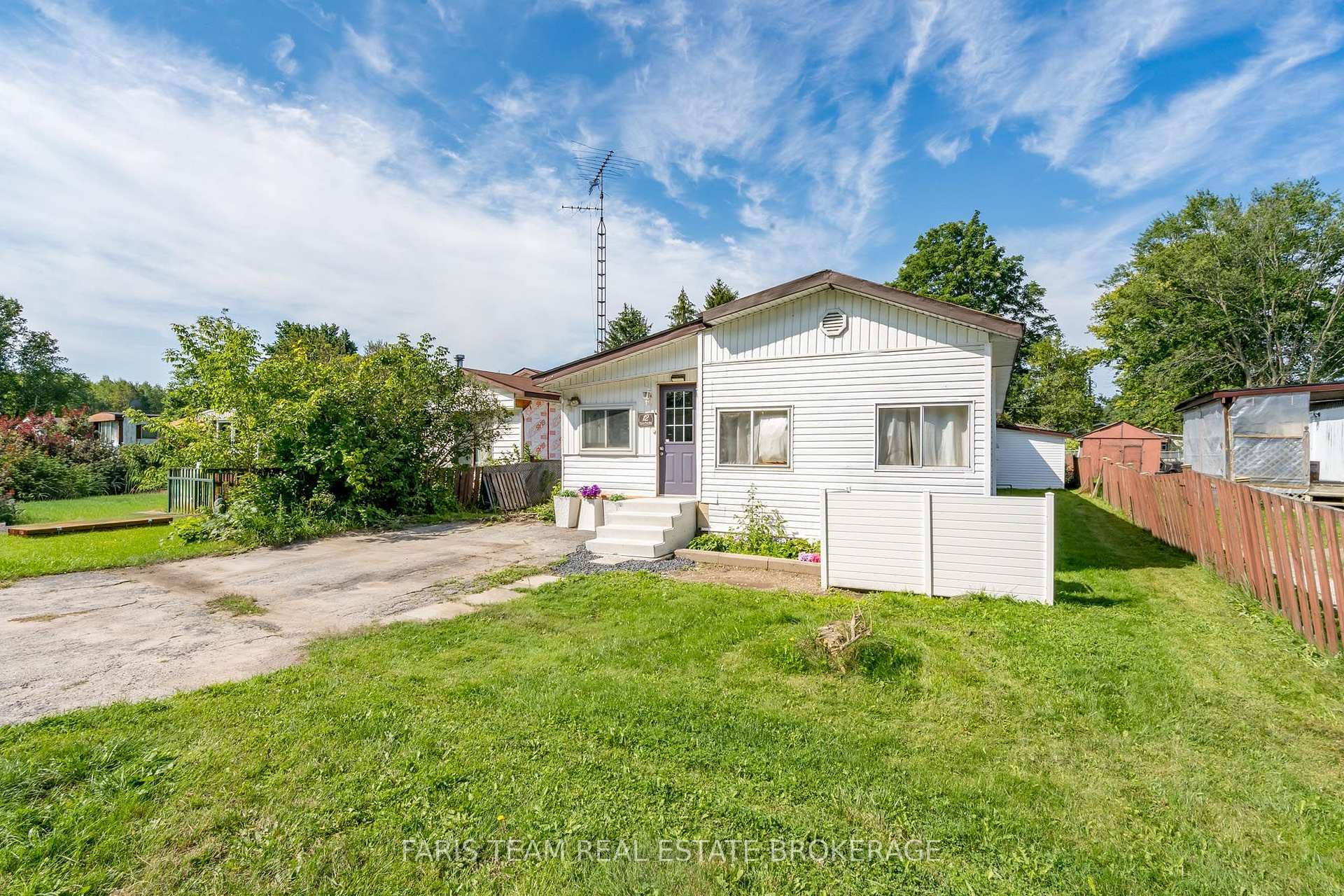 Photo 5 of 12 Centre Park Road, Essa, Rural Essa — HOMEH