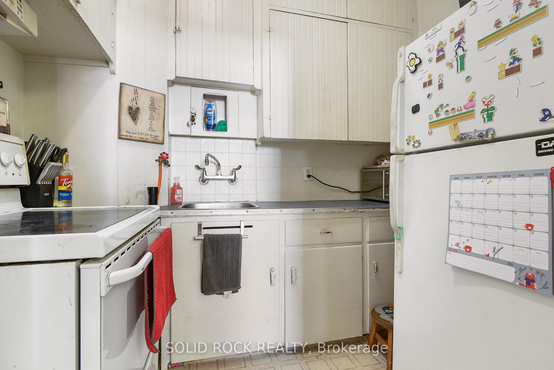 Photo 11 of 28 Wilson Street W, Perth, Perth — HOMEH