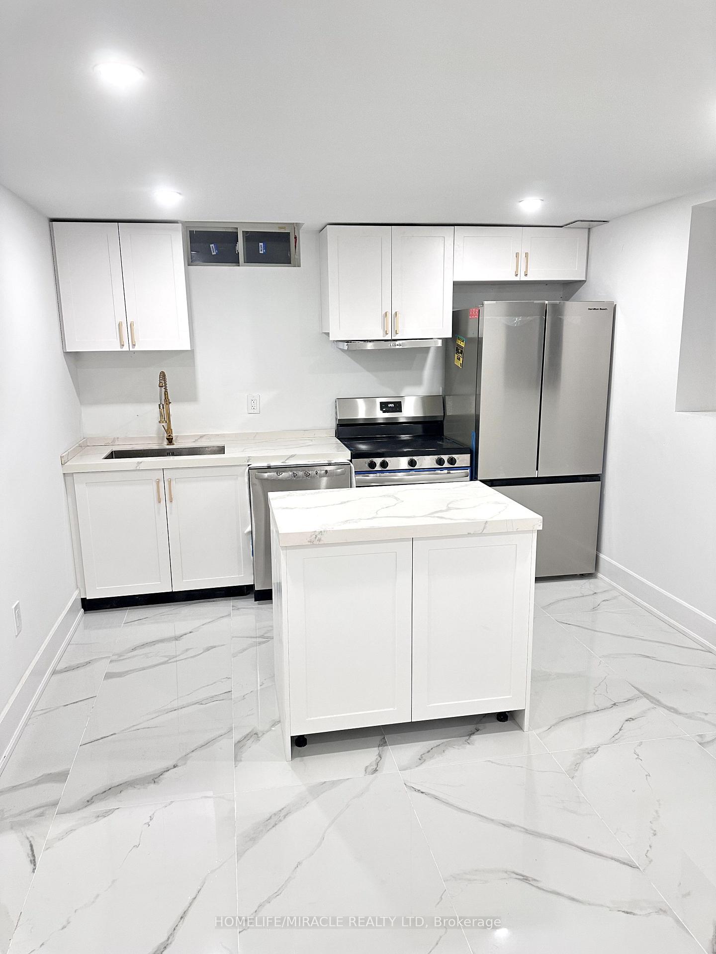 Photo 2 of Unit Bsmt, 50 Baycliffe Drive, Whitby, Williamsburg — HOMEH