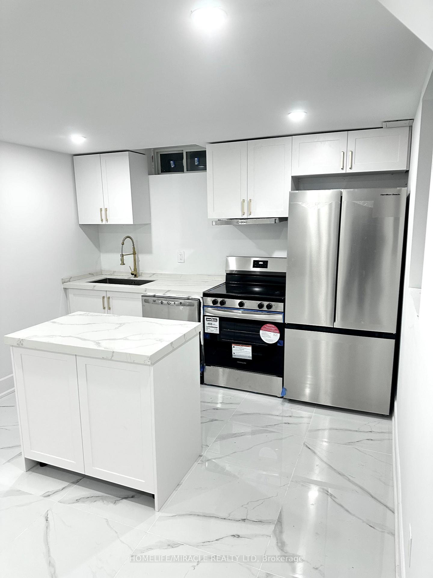 Photo 3 of Unit Bsmt, 50 Baycliffe Drive, Whitby, Williamsburg — HOMEH