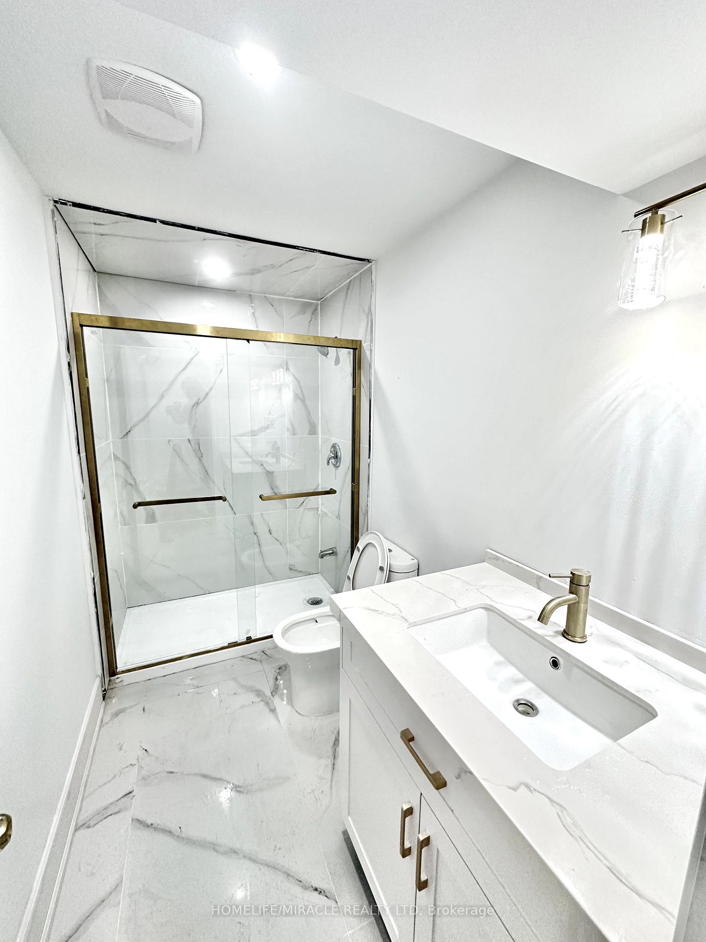 Photo 8 of Unit Bsmt, 50 Baycliffe Drive, Whitby, Williamsburg — HOMEH