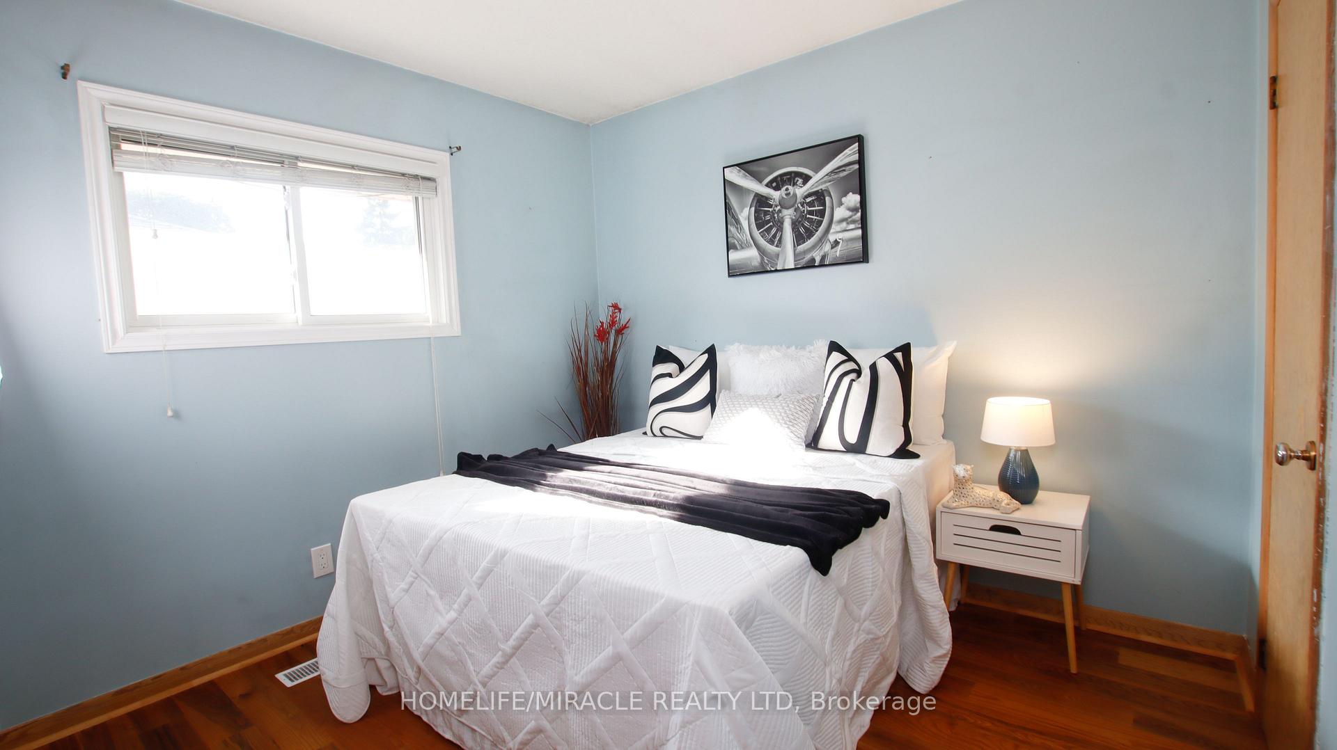 Photo 15 of 18 Clearview Drive, Cambridge, Blair Road — HOMEH