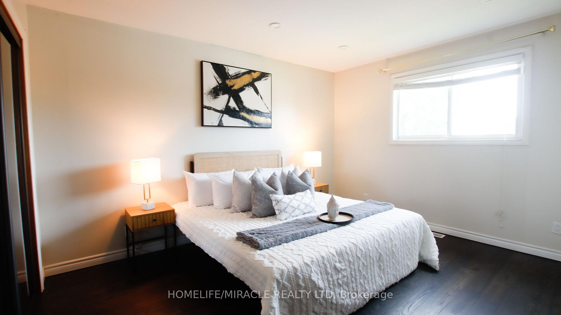 Photo 19 of 18 Clearview Drive, Cambridge, Blair Road — HOMEH