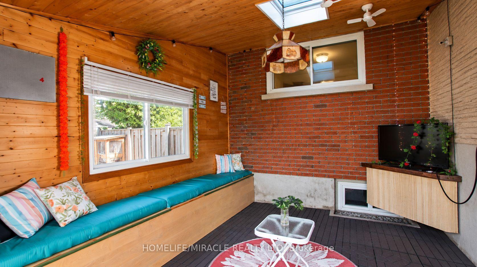 Photo 30 of 18 Clearview Drive, Cambridge, Blair Road — HOMEH